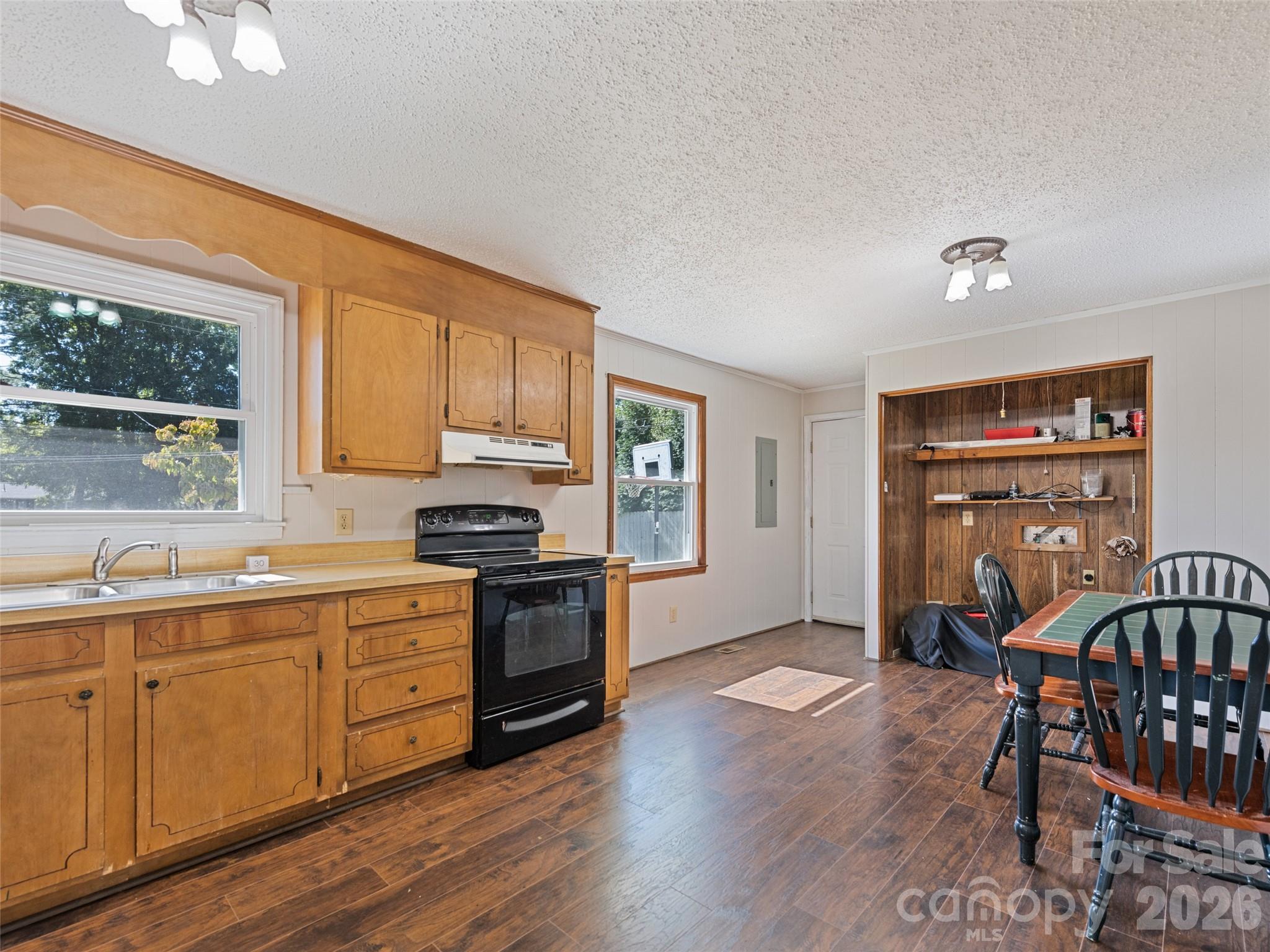 1188 Eastbrook Drive Property Photo 14