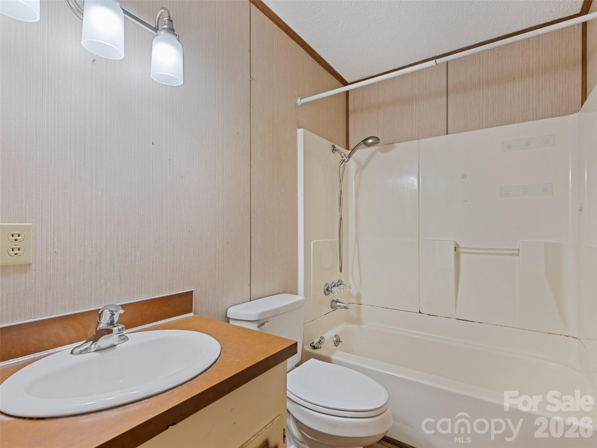 1188 Eastbrook Drive Property Photo 21
