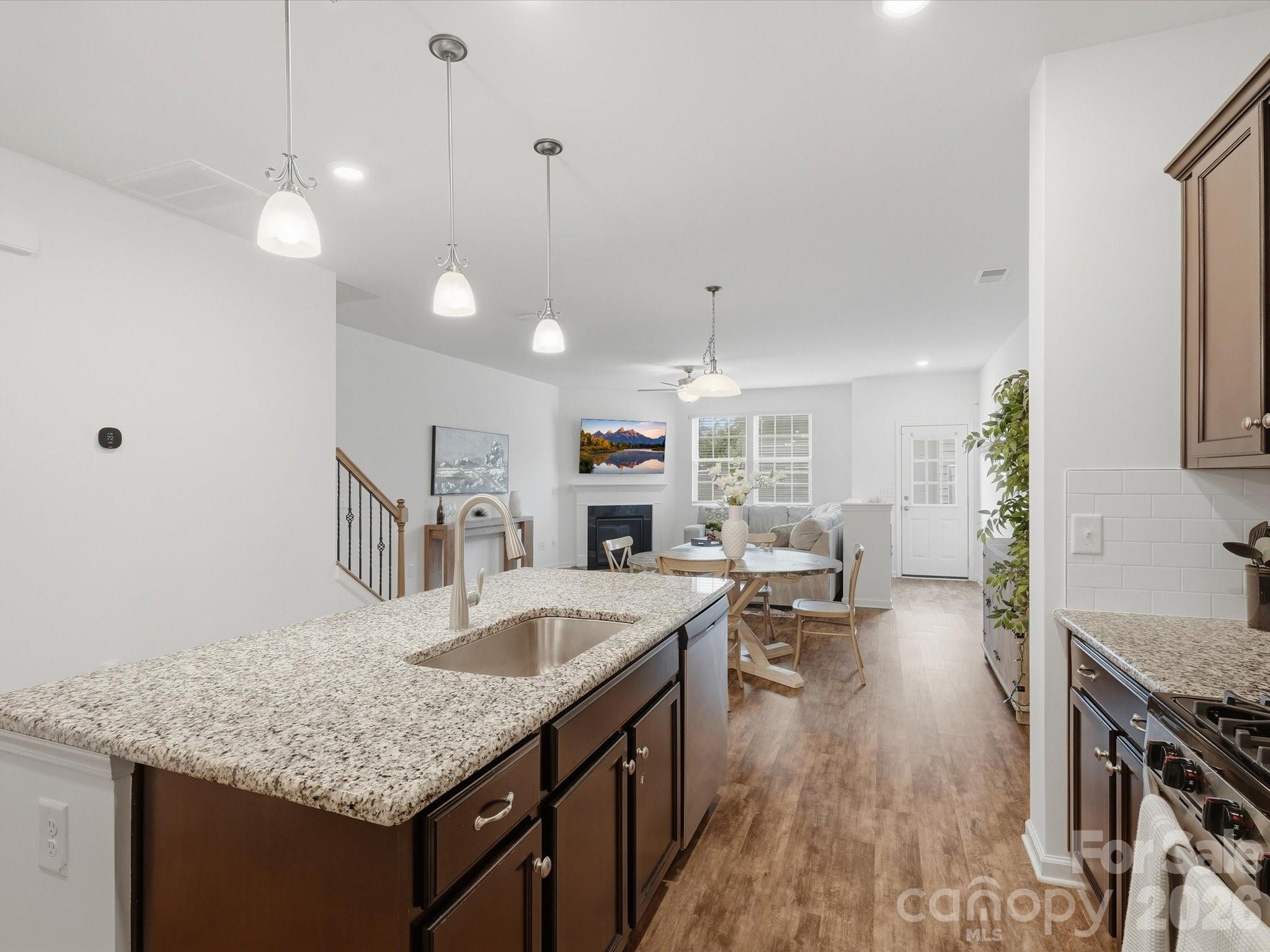 2629 Winter Thistle Way Property Photo 15