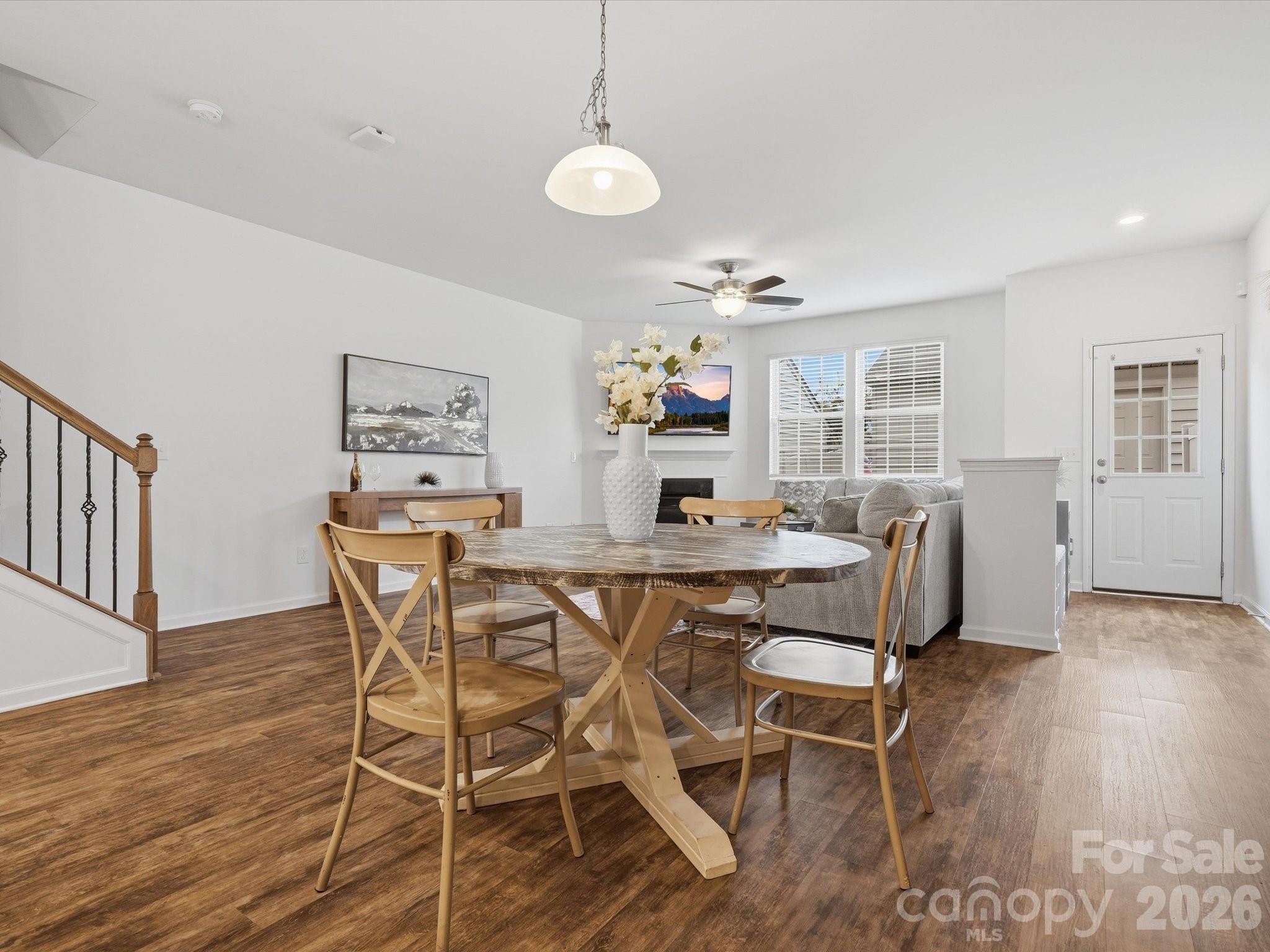 2629 Winter Thistle Way Property Photo 16