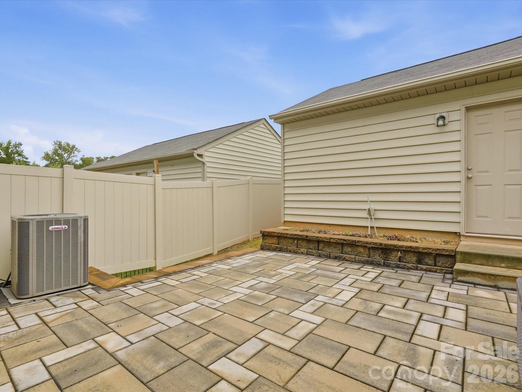 2629 Winter Thistle Way Property Photo 36