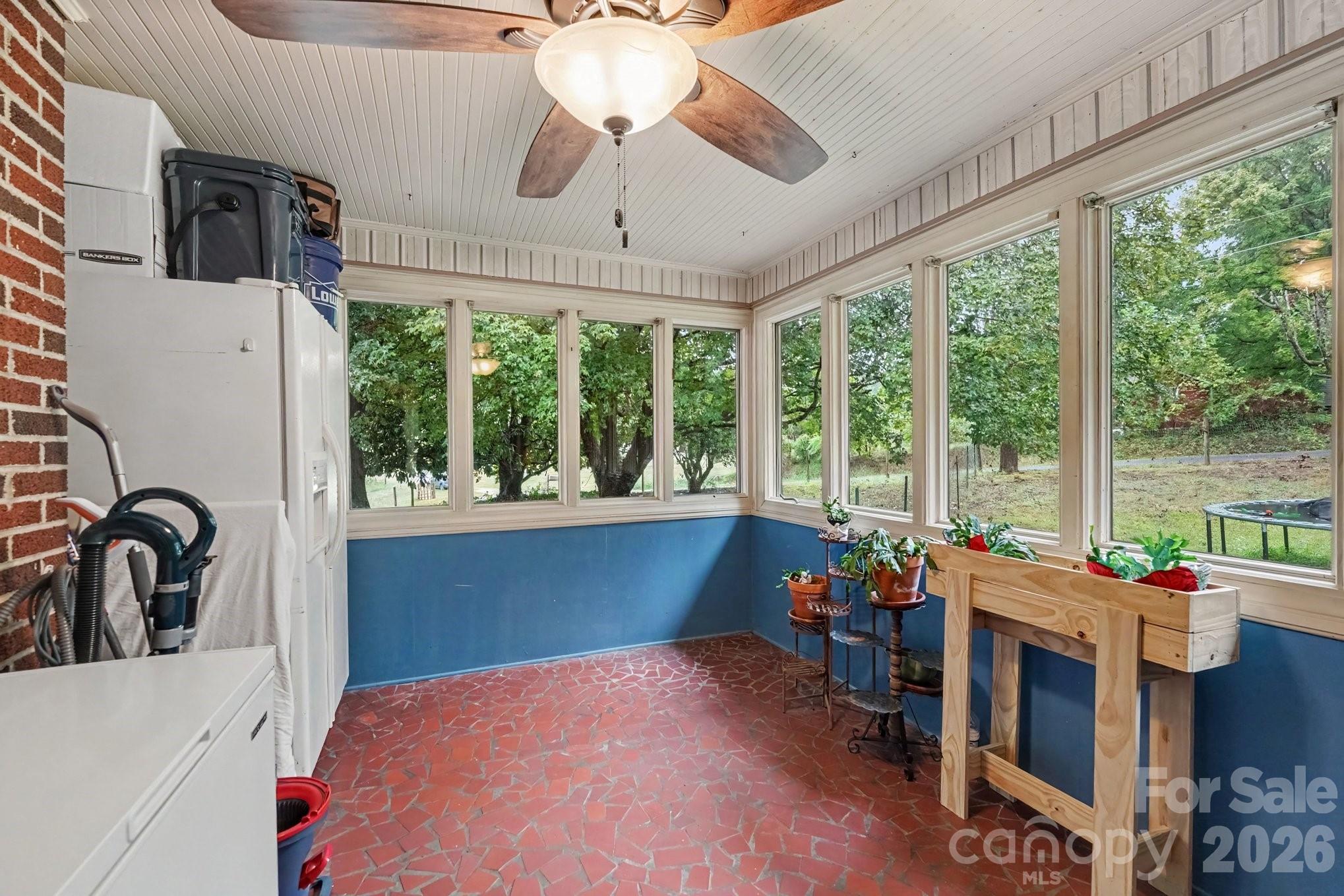 226 Pleasant Hill Drive Property Photo 26