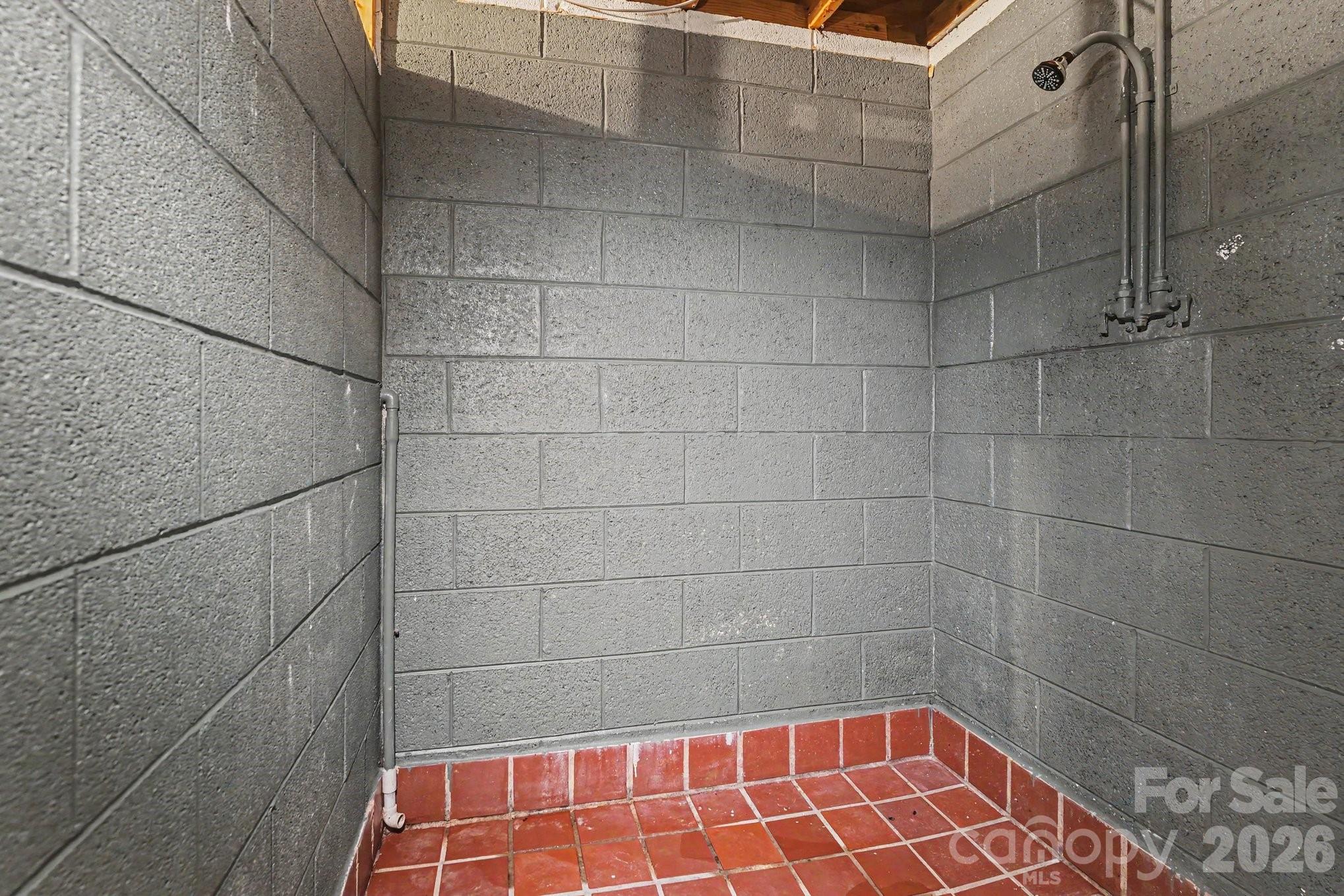 226 Pleasant Hill Drive Property Photo 28