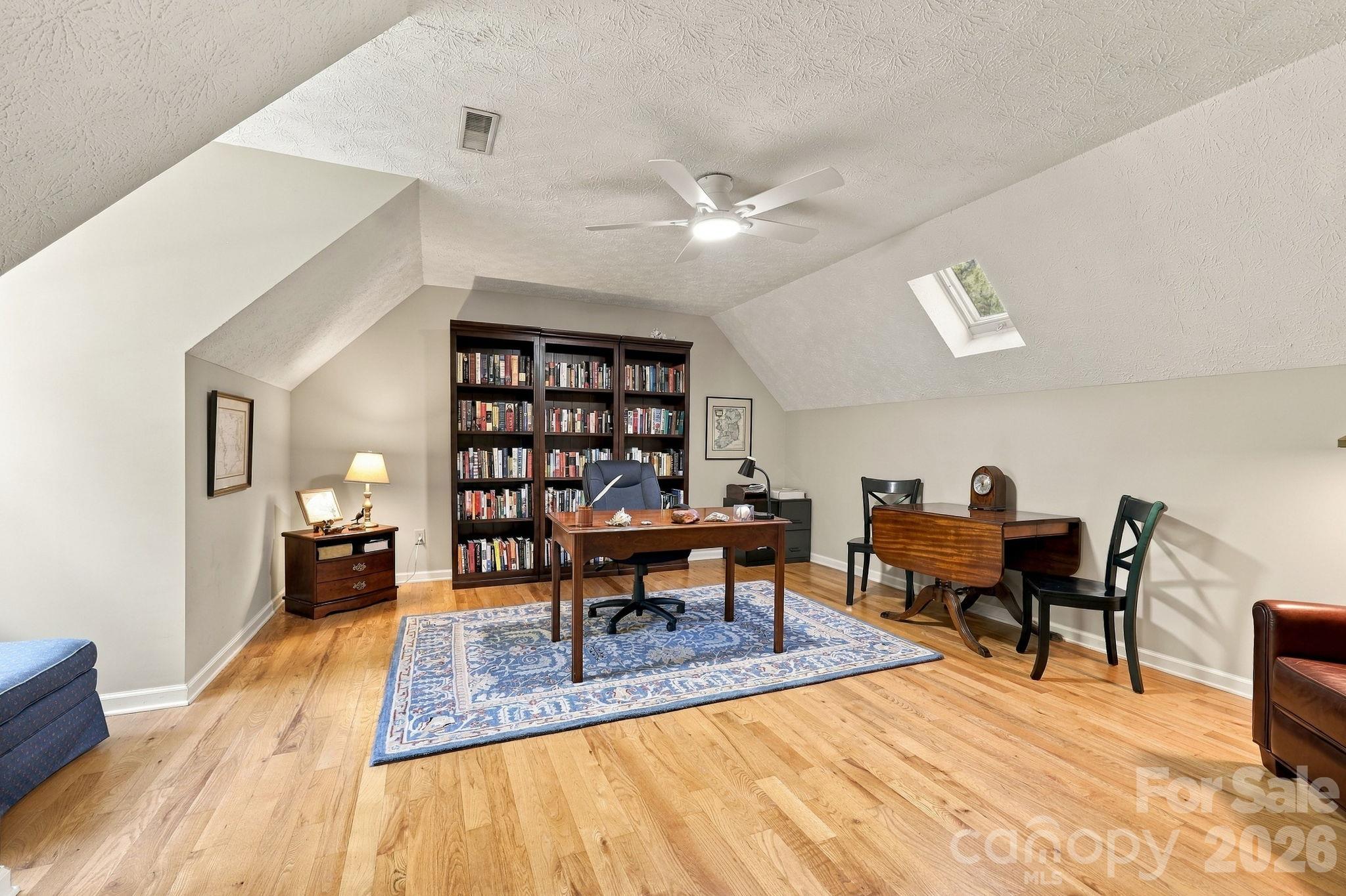 25 Jonathan Creek Drive Property Photo 41