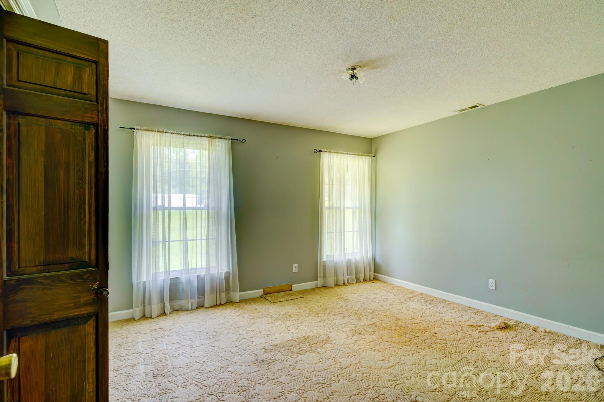 205 Forest Dellinger Road Property Photo 6
