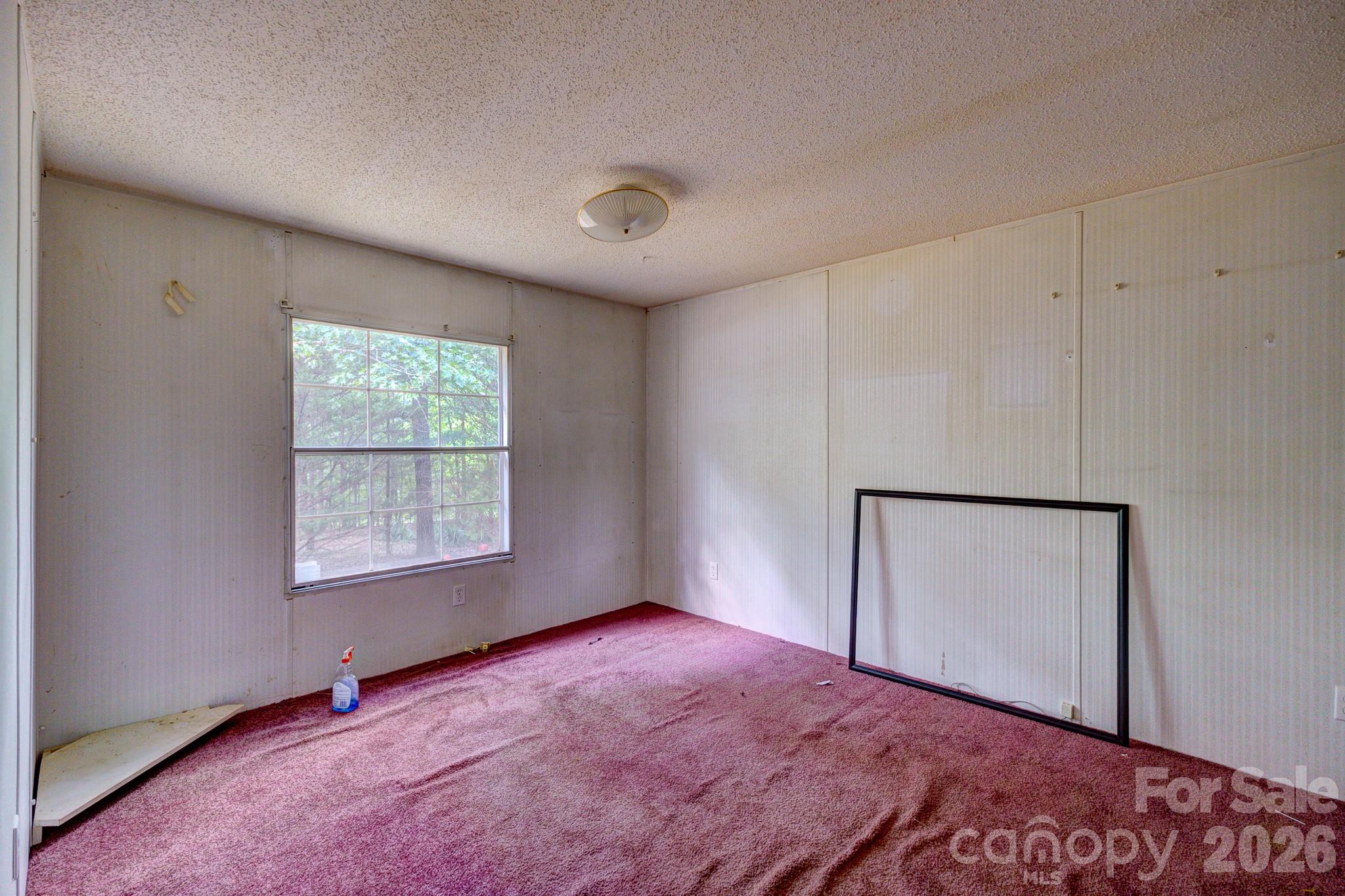 1290 Forest Ridge Drive Property Photo 11