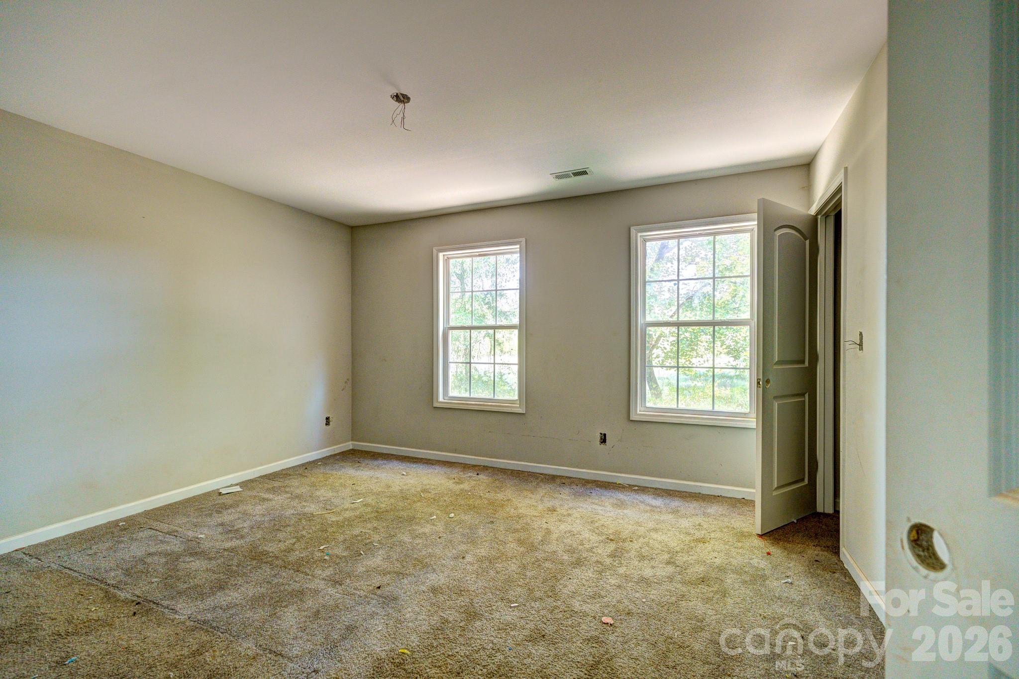 1817 St Marks Church Road Property Photo 9