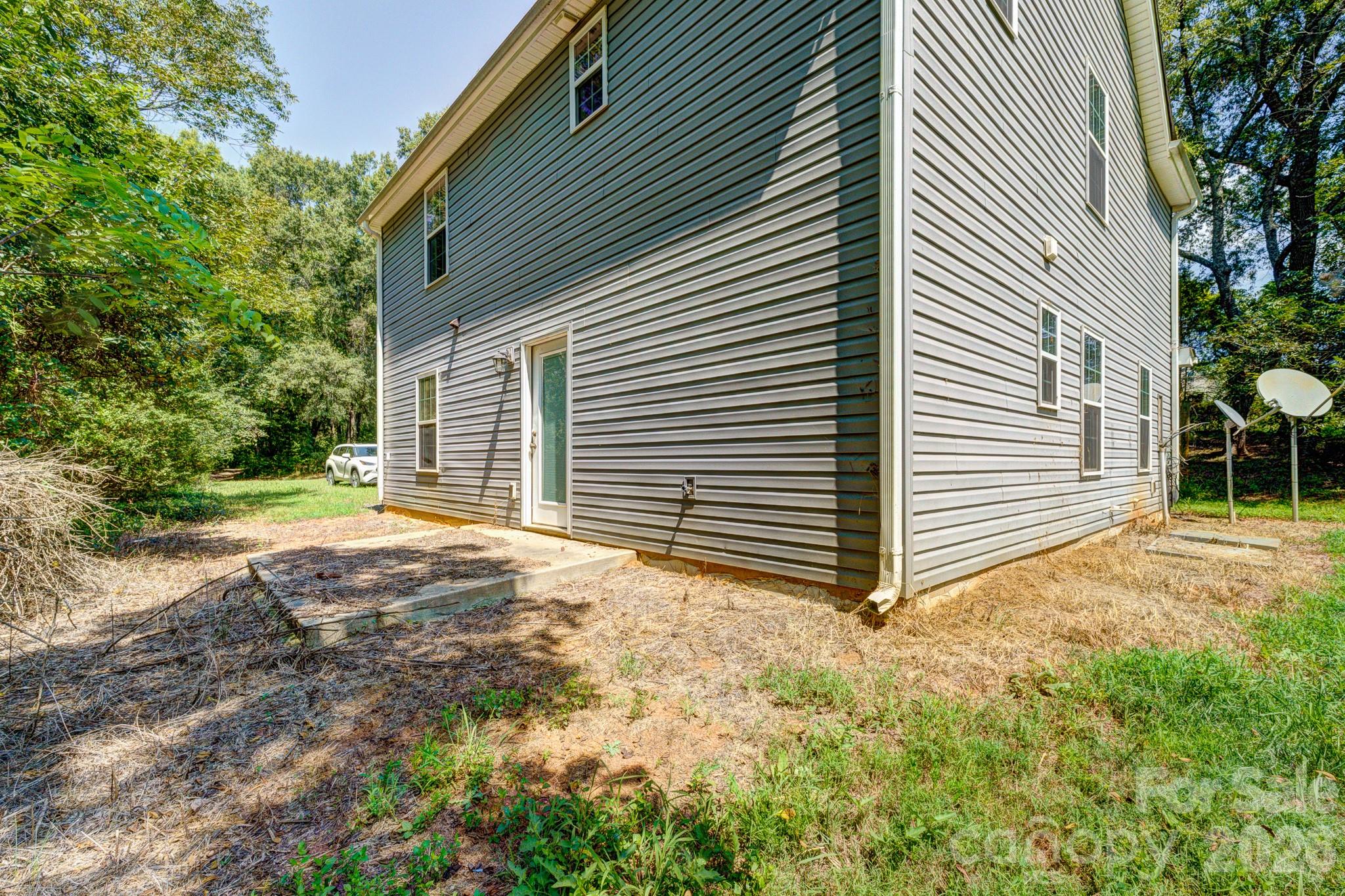1817 St Marks Church Road Property Photo 13
