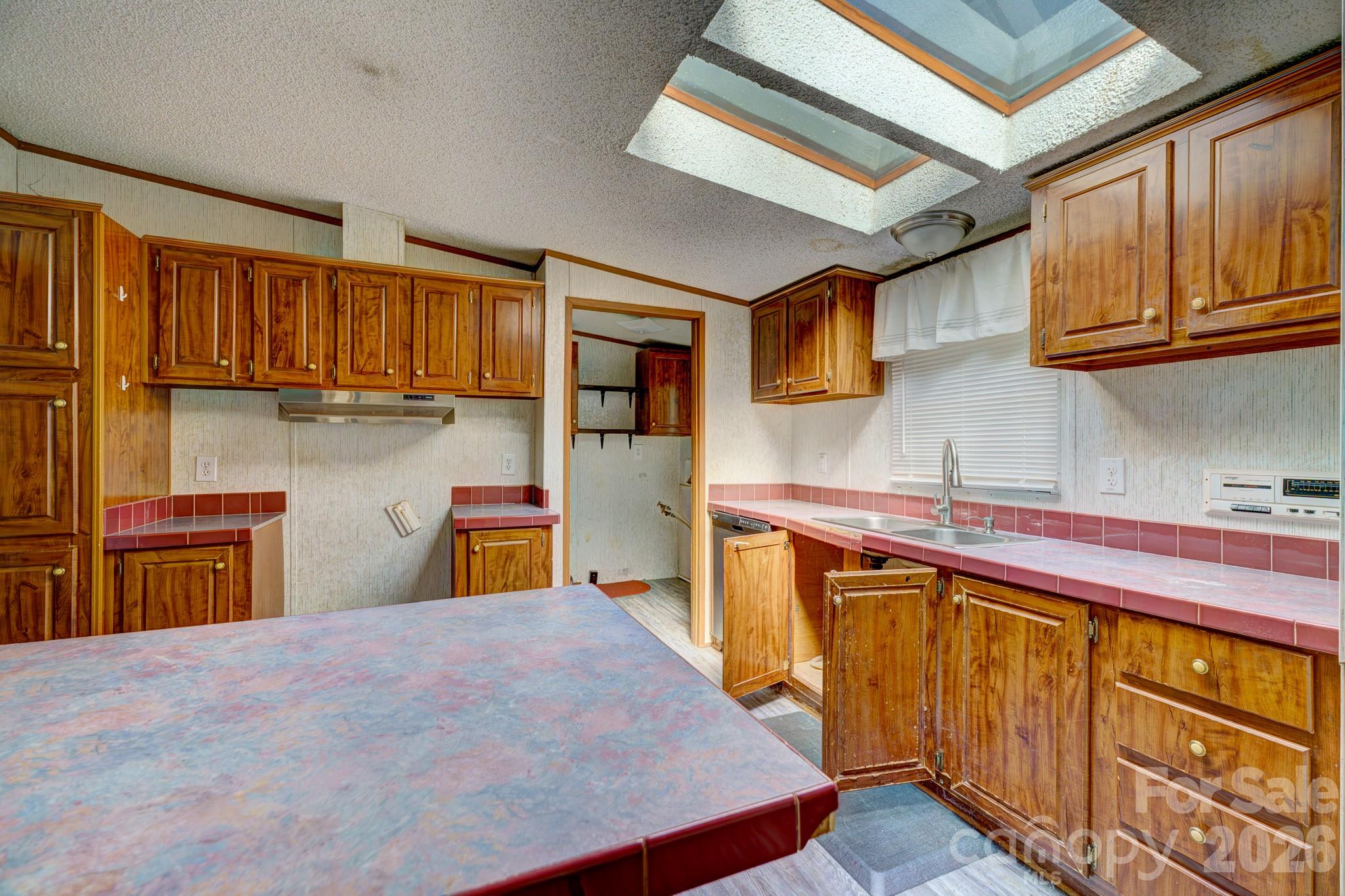 226 Whitesides Road Property Photo 3