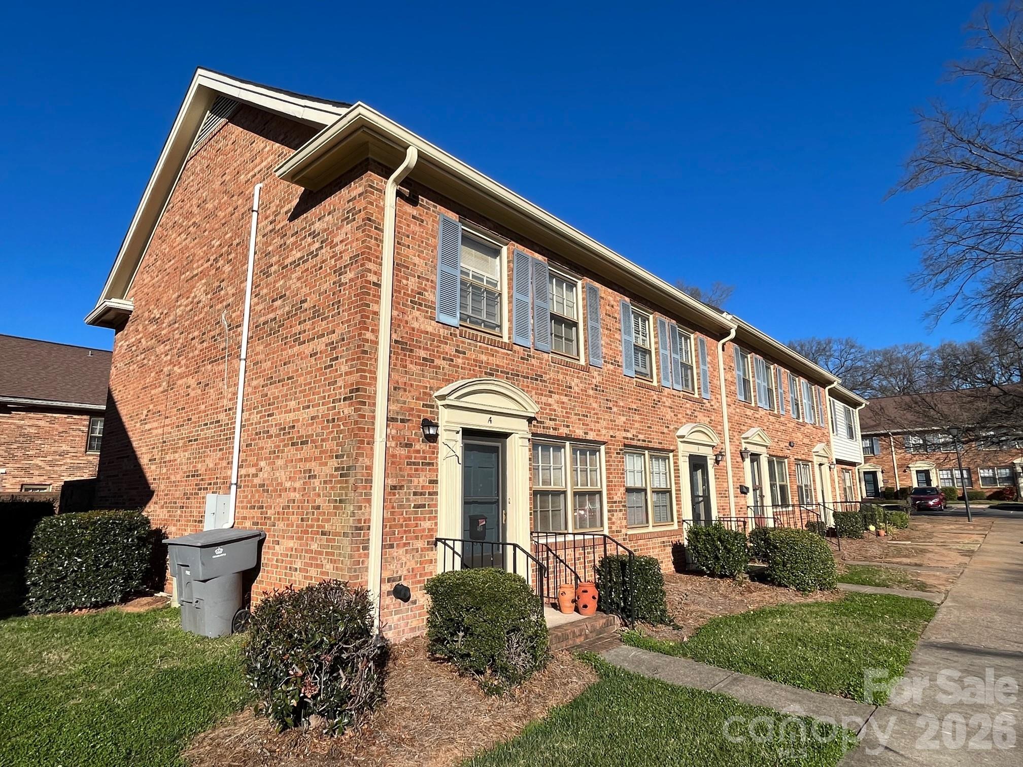 6300 Old Pineville Road B Property Photo 1