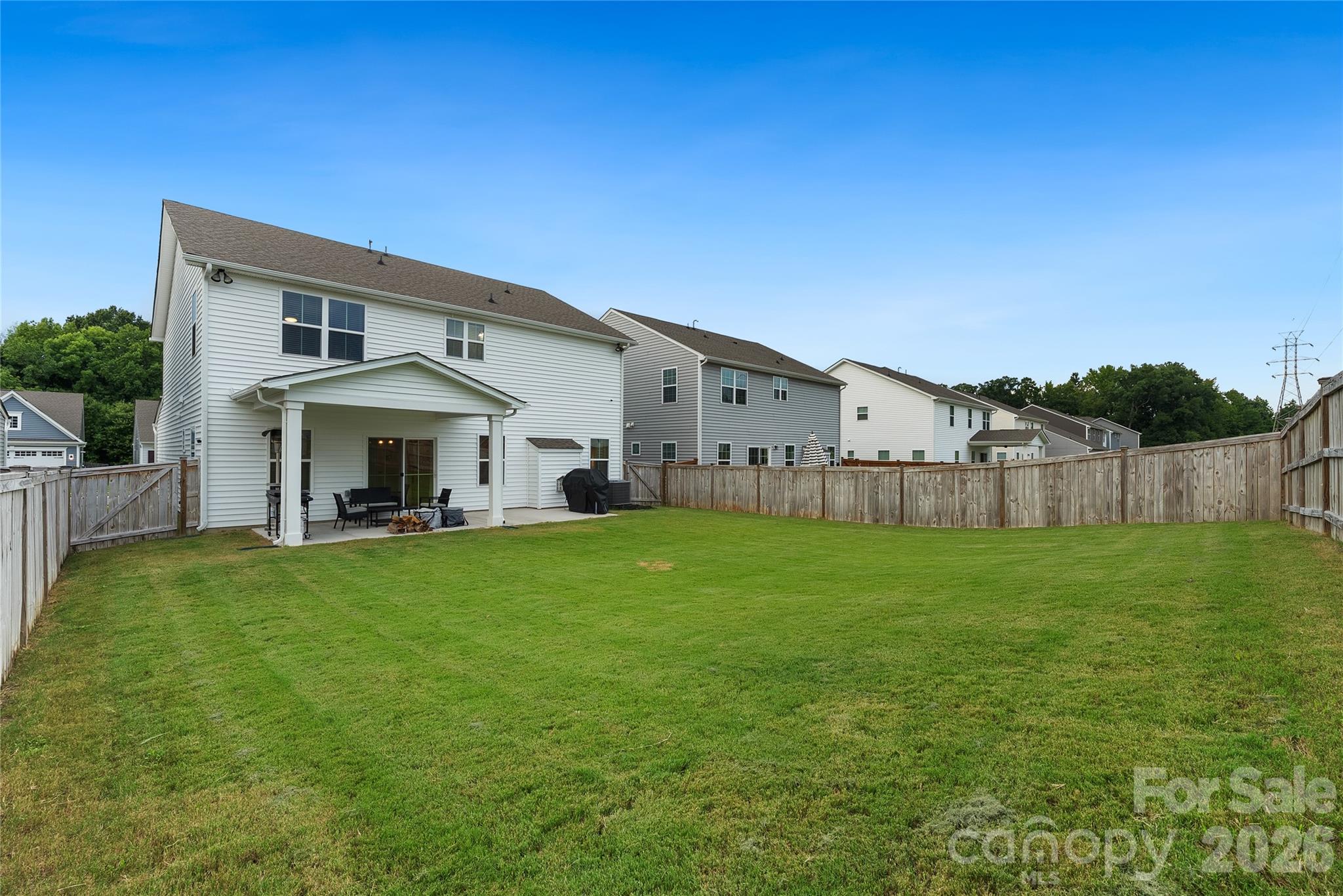 1128 Ryan Meadow Drive Property Photo 4