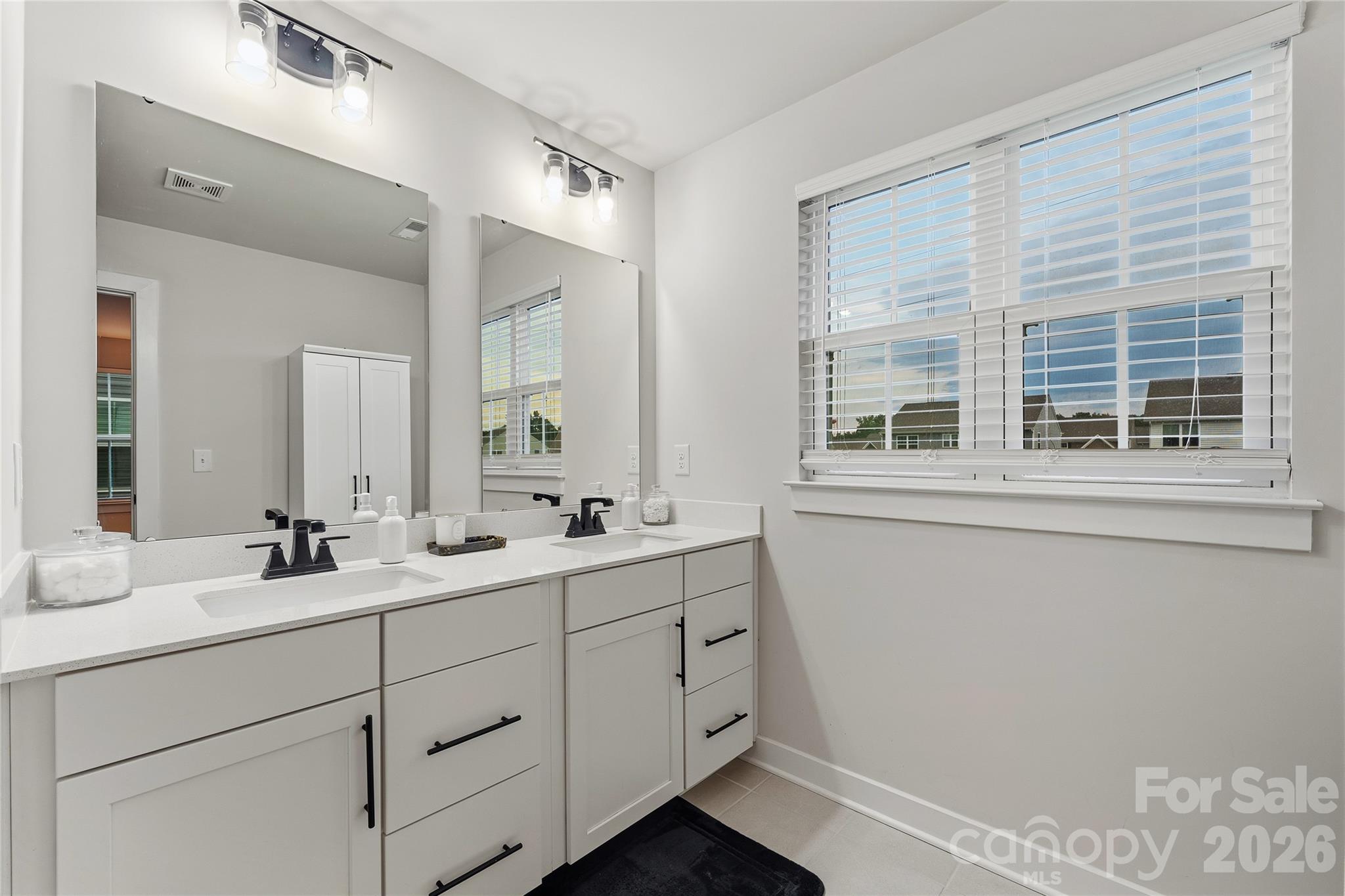 1128 Ryan Meadow Drive Property Photo 26