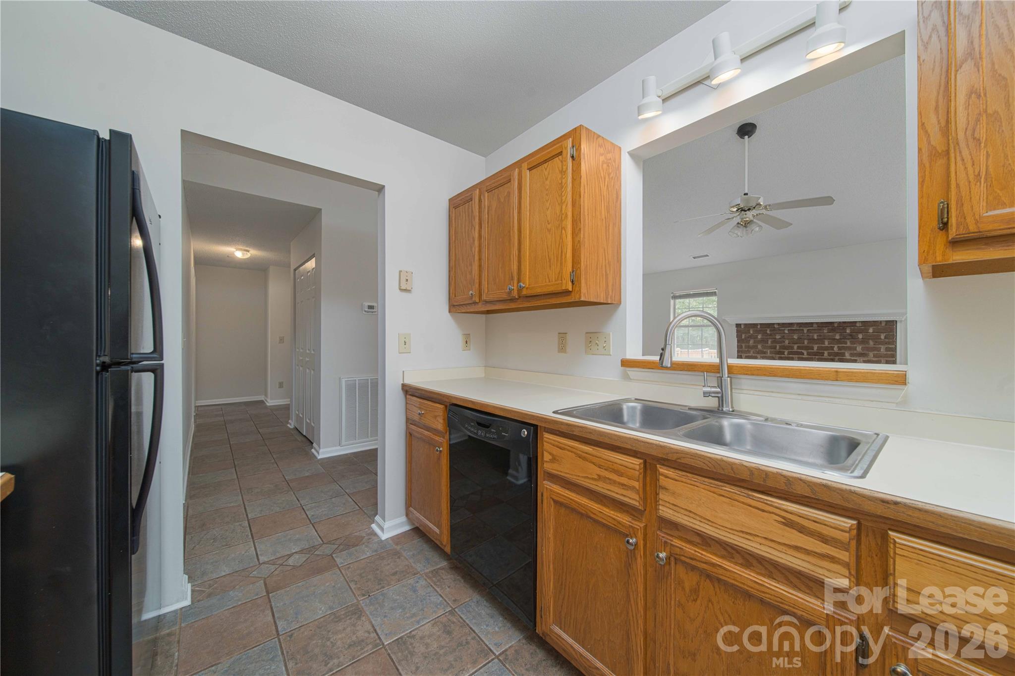 7308 Hagers Hollow Drive Property Photo 5