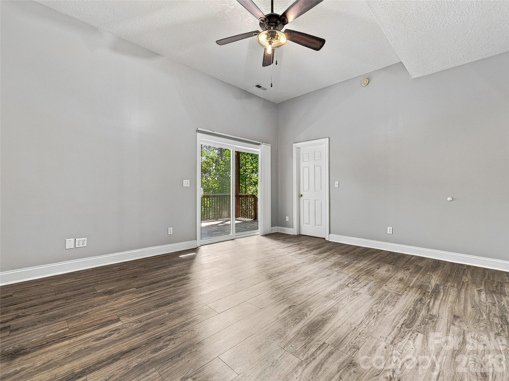 57 Mount Royal Drive Property Photo 26