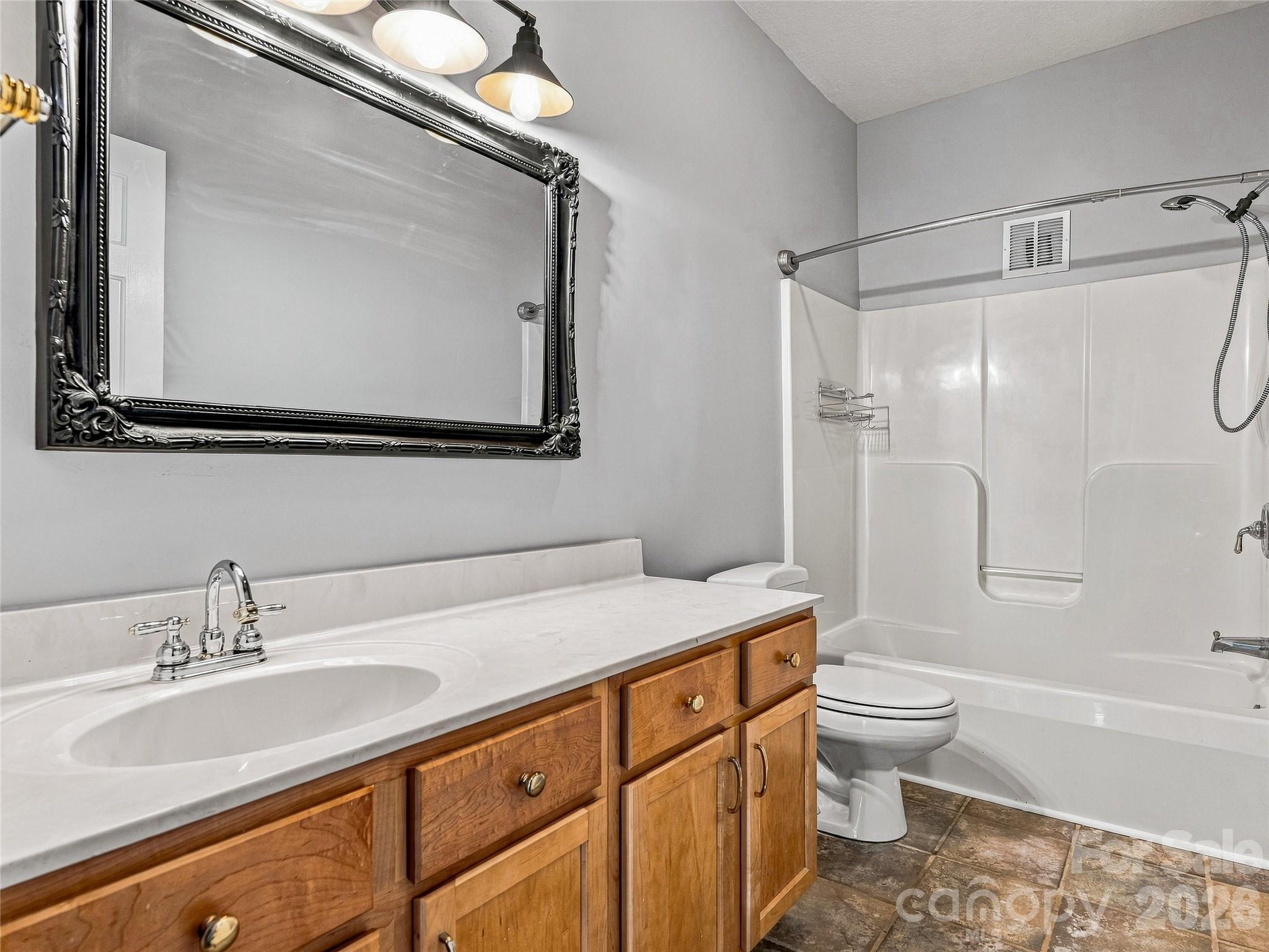 57 Mount Royal Drive Property Photo 27