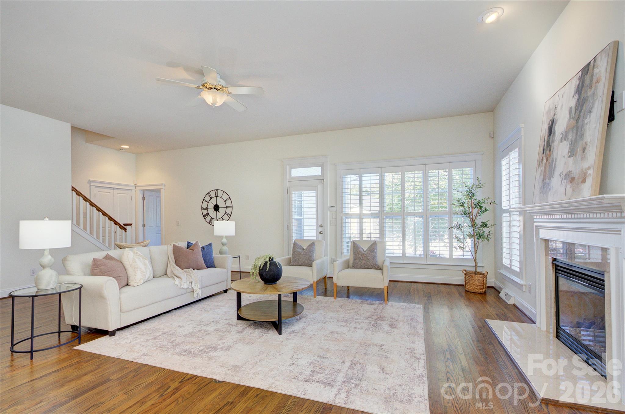 16418 Spruell Street Property Photo 1