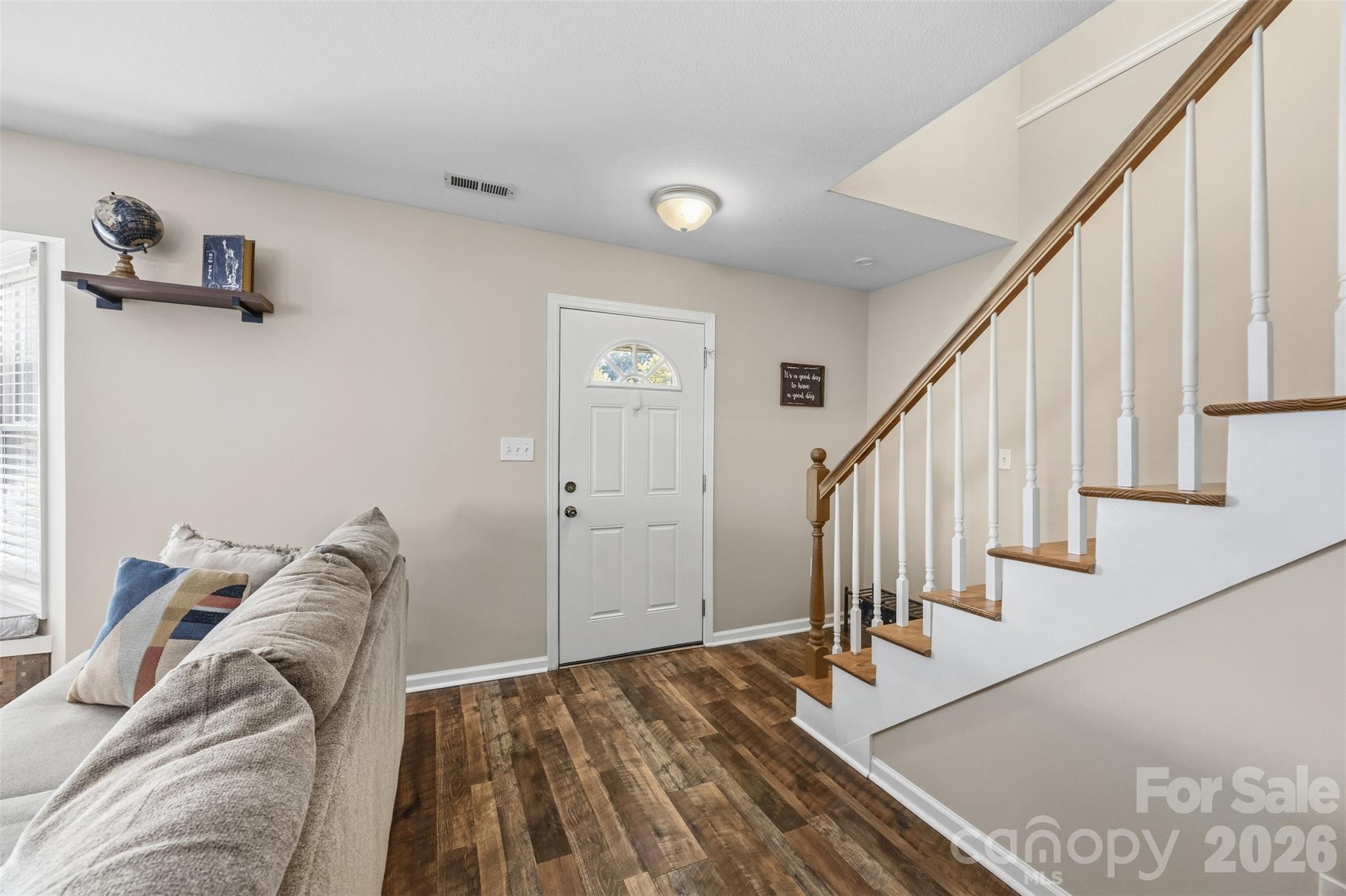7519 Katherine Drive Property Photo 4