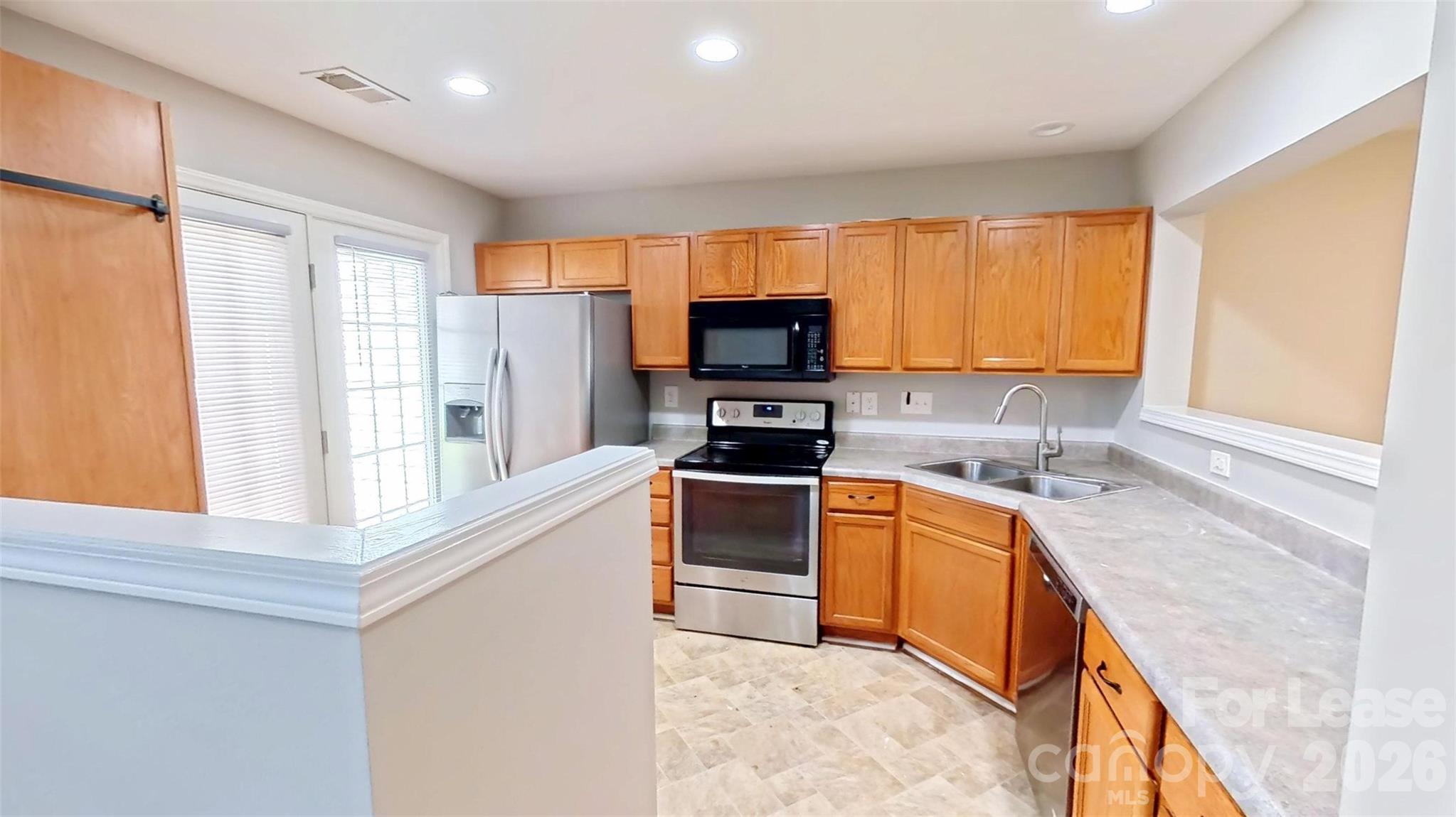 11010 Alderbrook Lane Property Photo 4