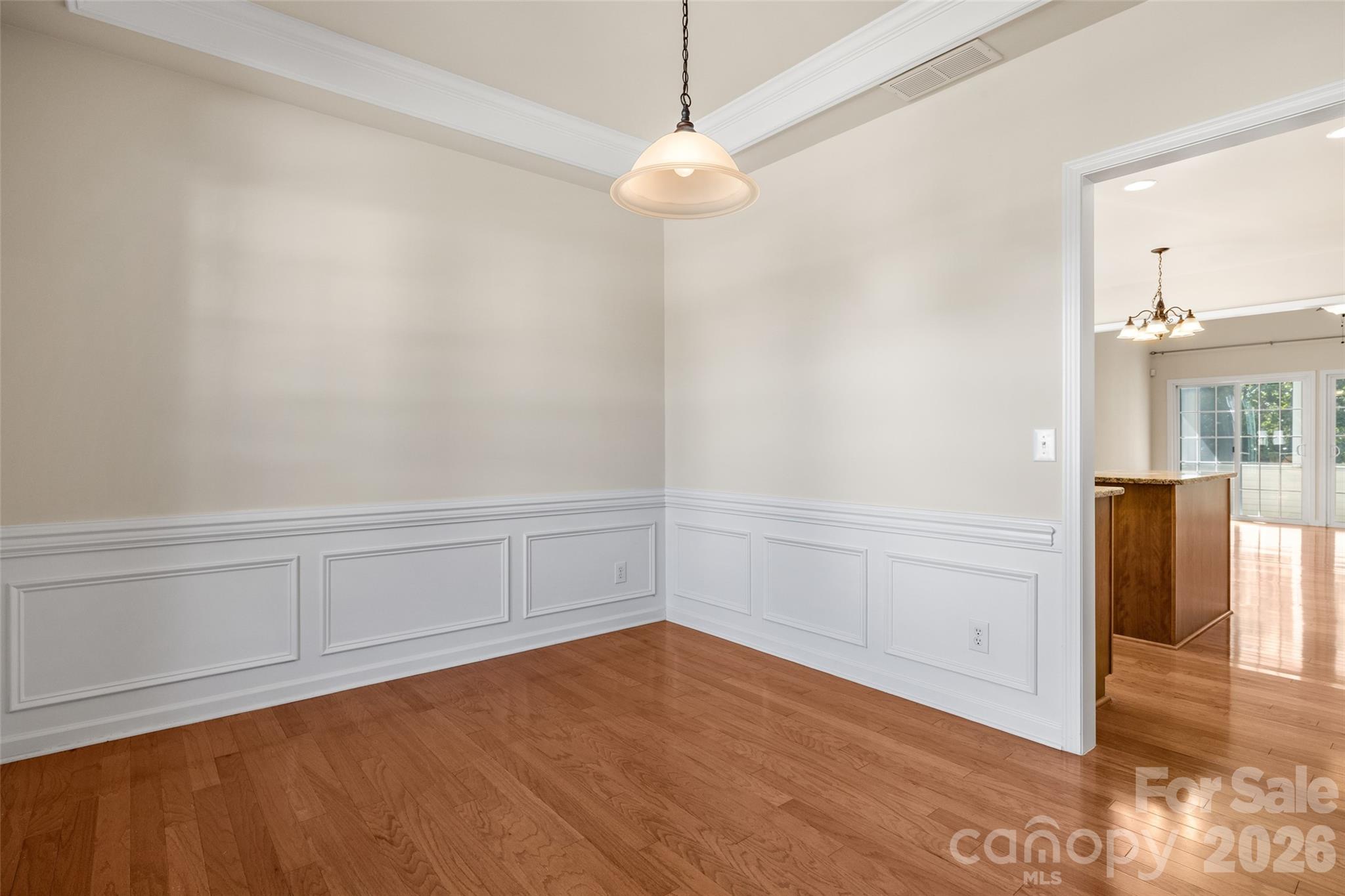 10435 Scotland Avenue Property Photo 6