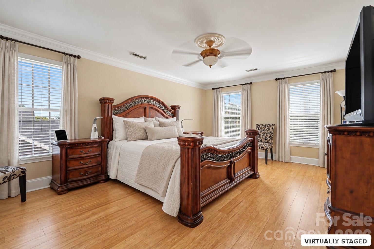 10409 Persimmon Creek Drive Property Photo 16
