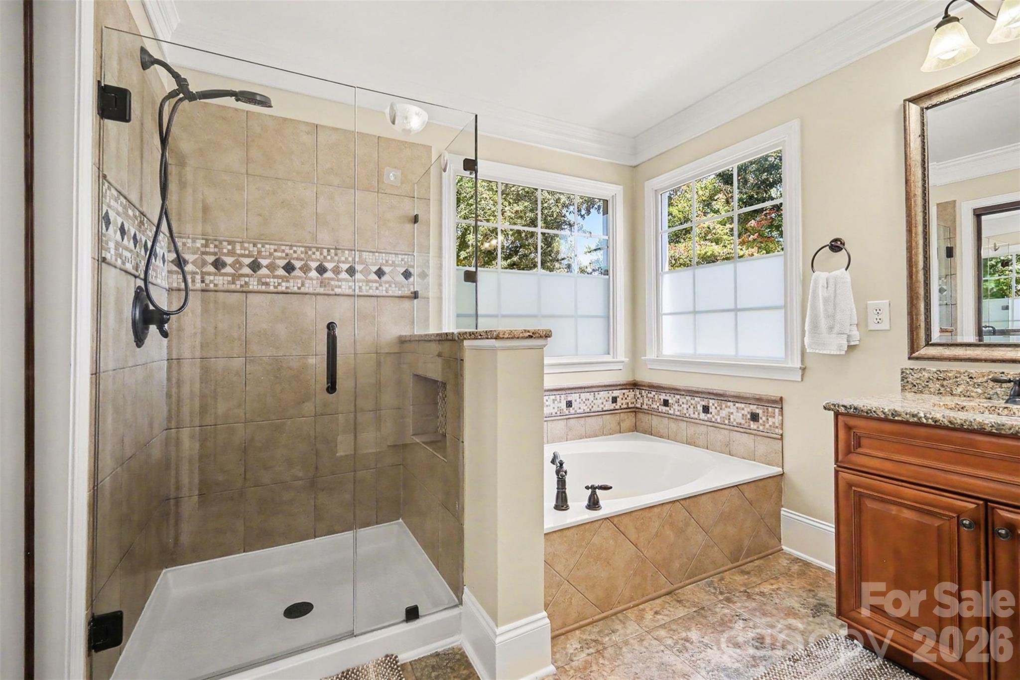 10409 Persimmon Creek Drive Property Photo 19