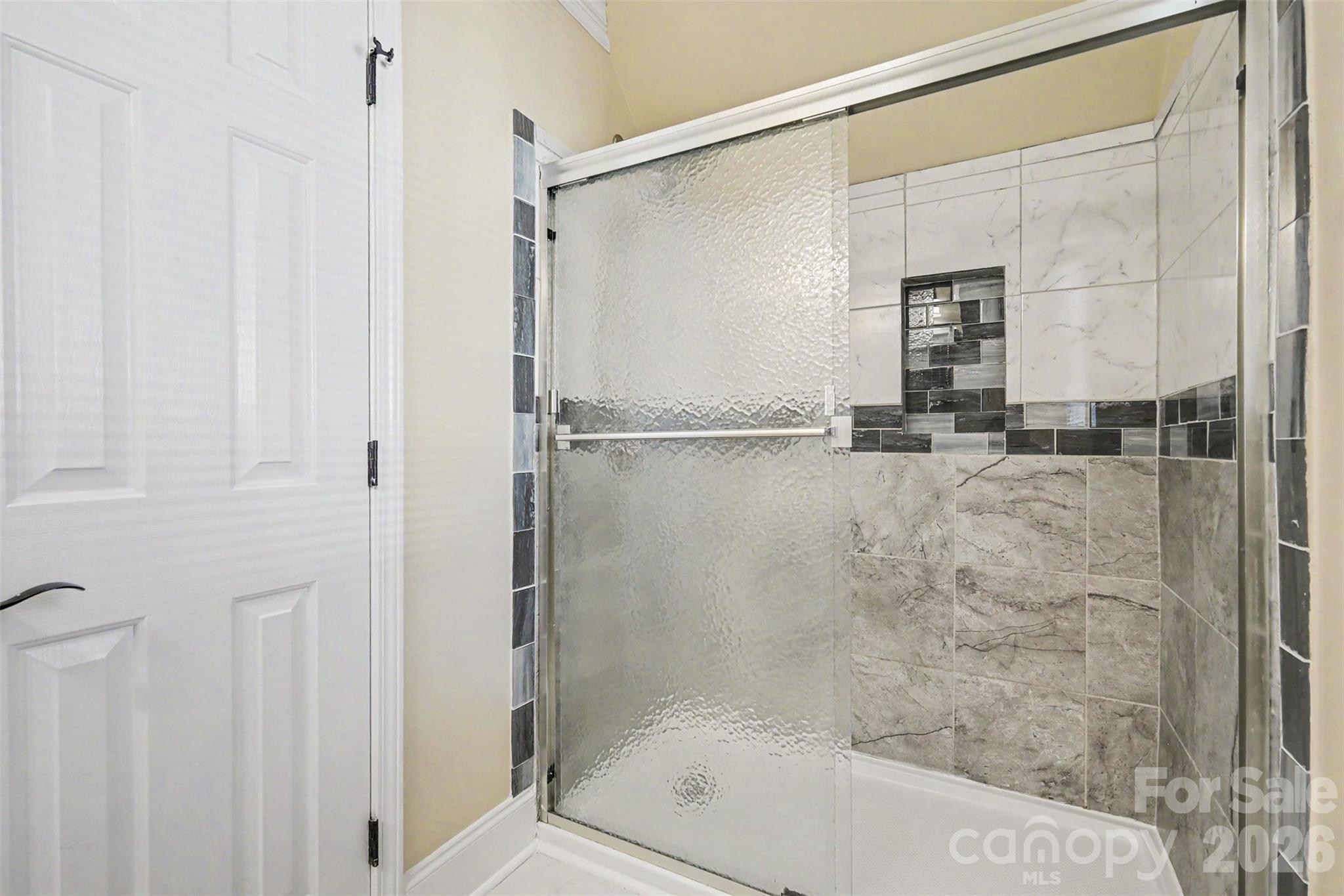 10409 Persimmon Creek Drive Property Photo 23