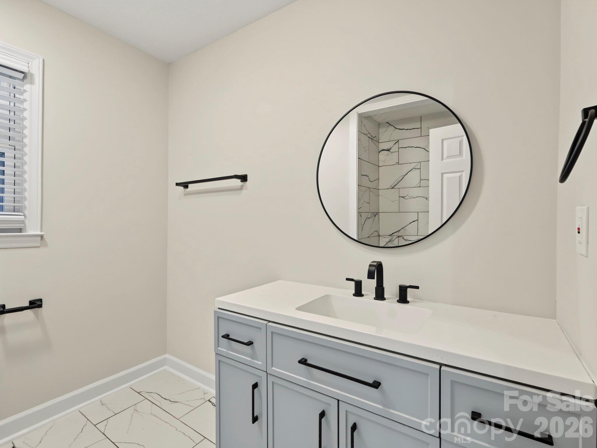 512 Villa Street Property Photo 15