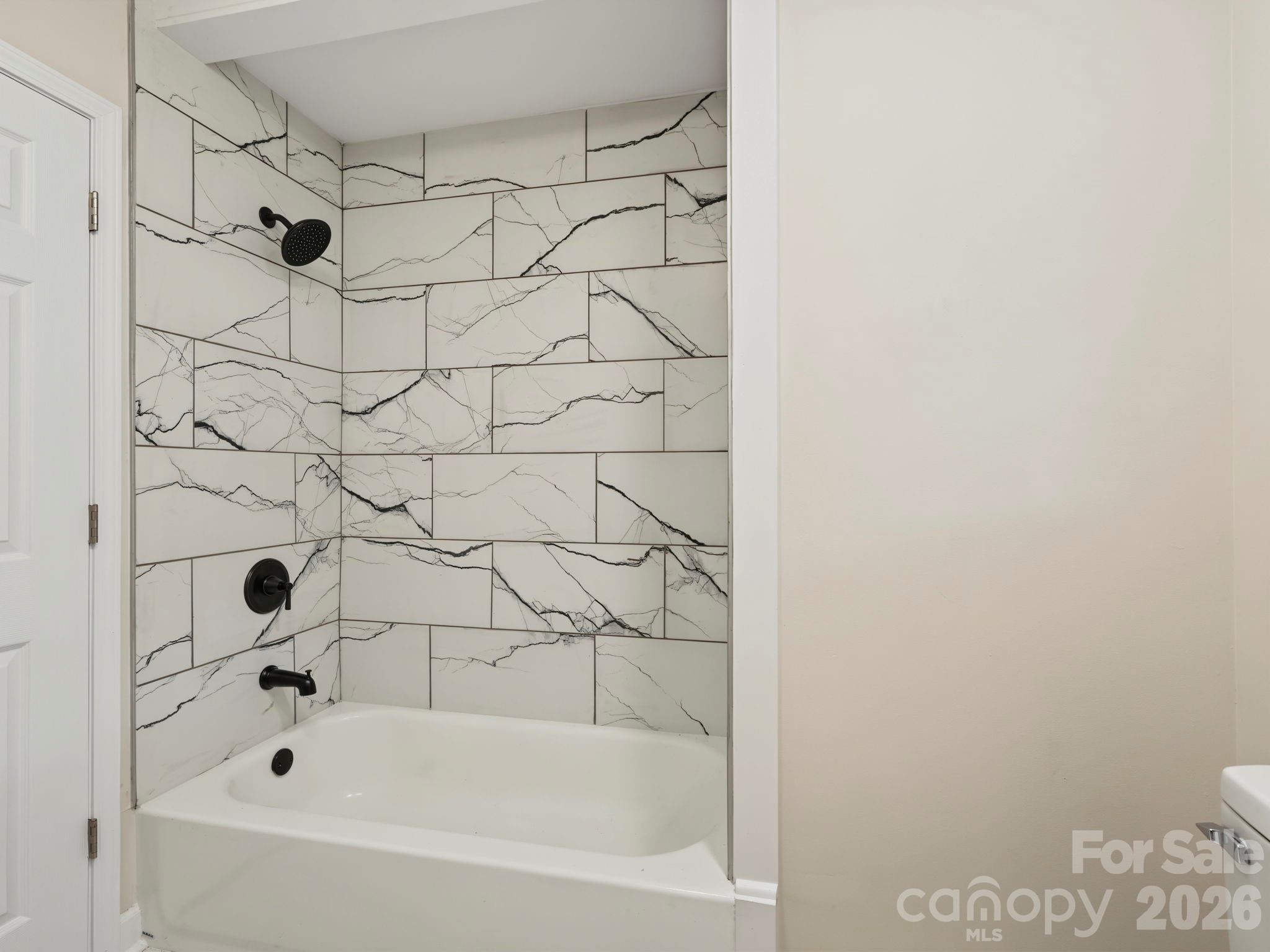 512 Villa Street Property Photo 16