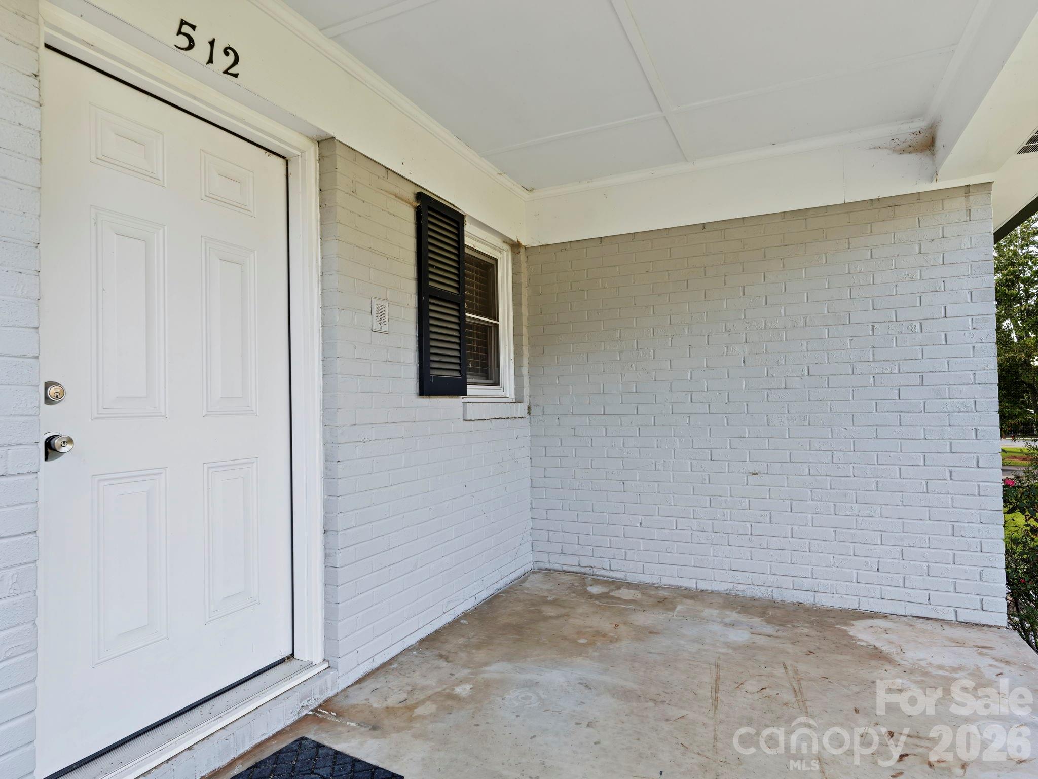 512 Villa Street Property Photo 35
