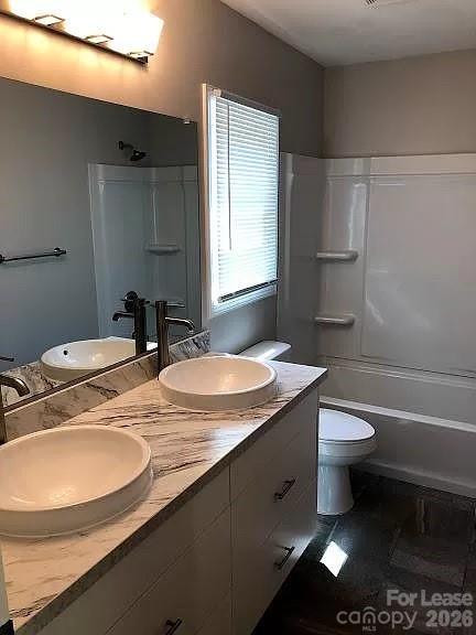 710 Stowe Drive Property Photo 11