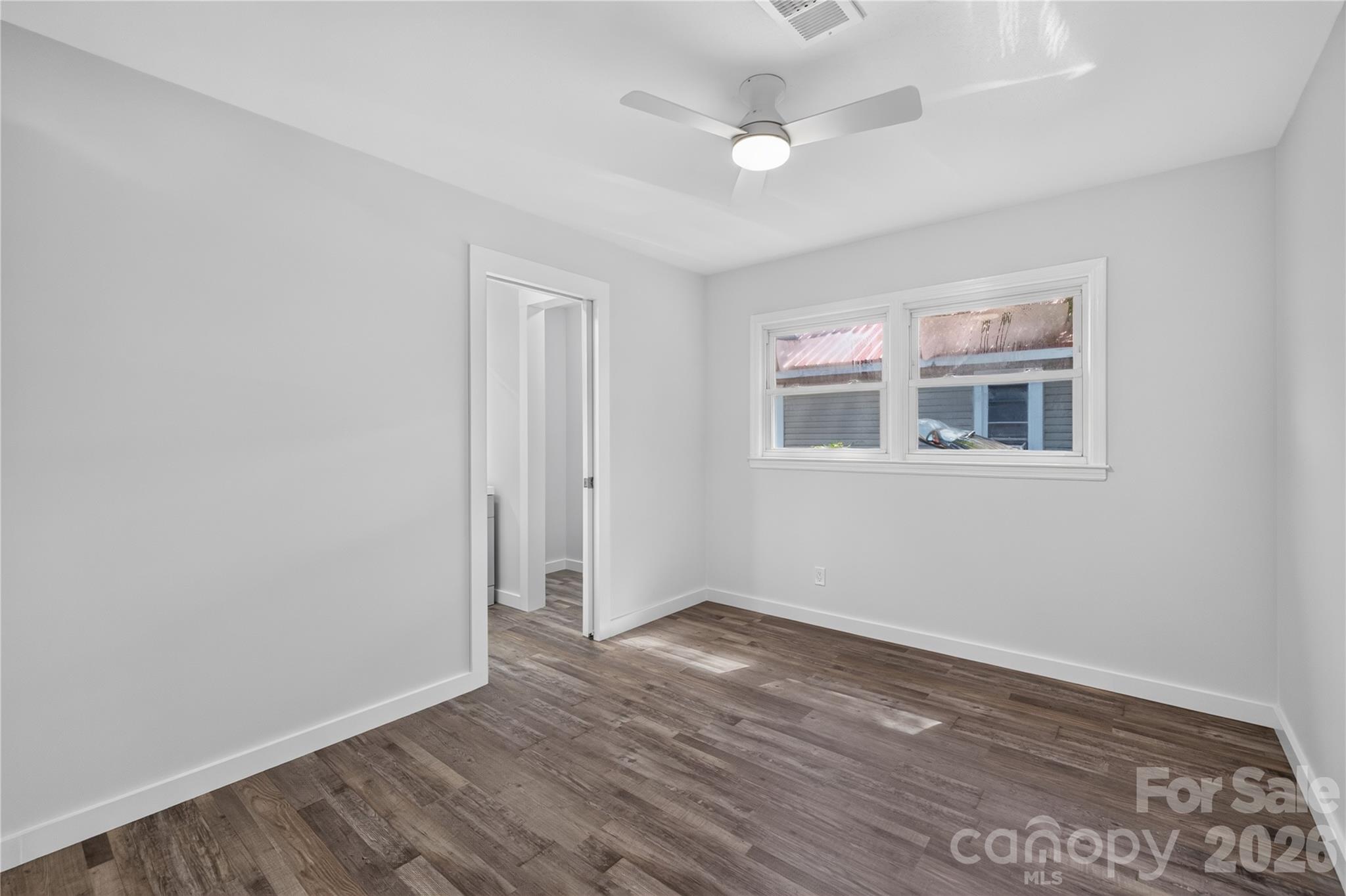 427 Clinton Avenue Property Photo 13