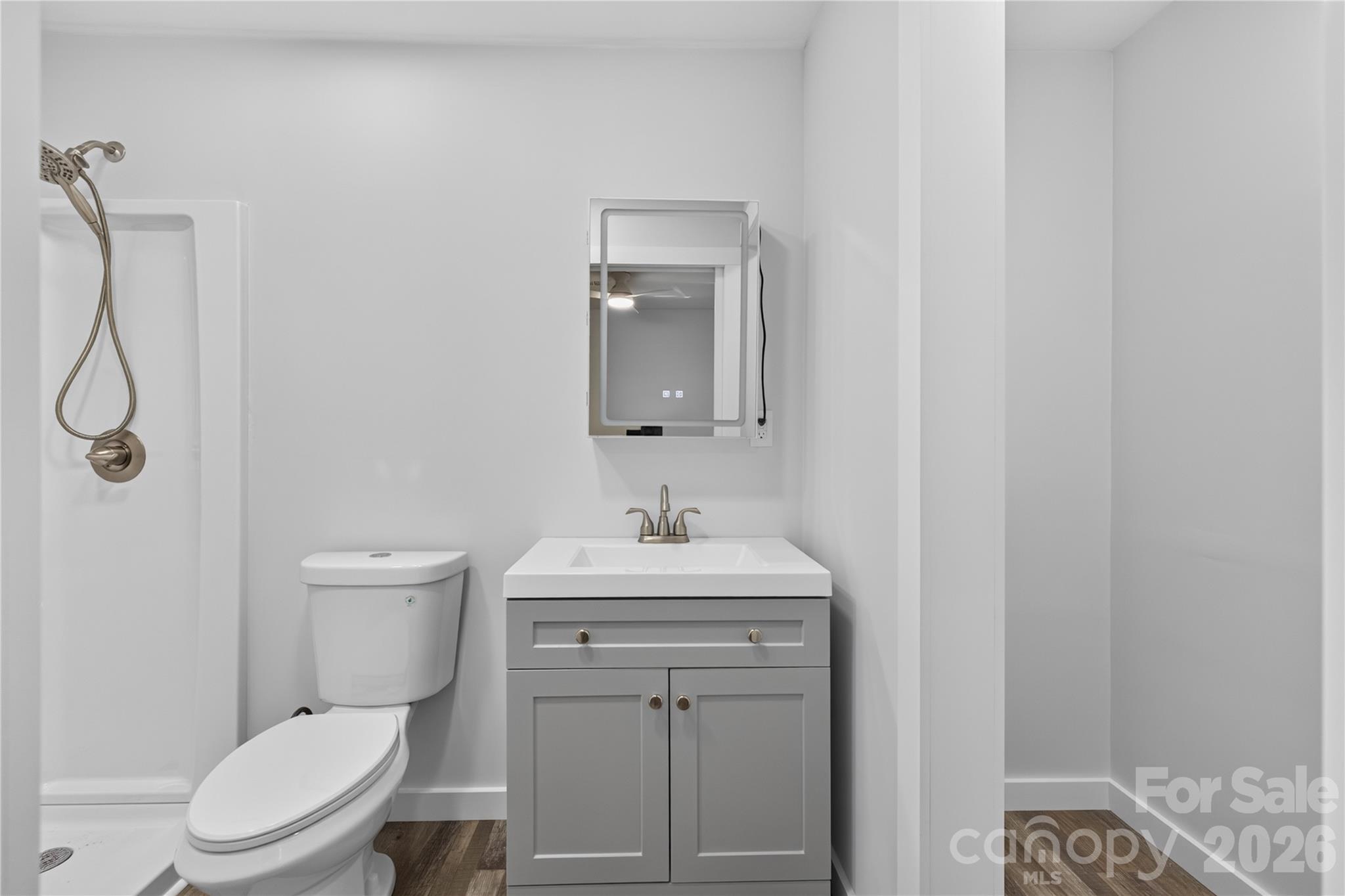427 Clinton Avenue Property Photo 15