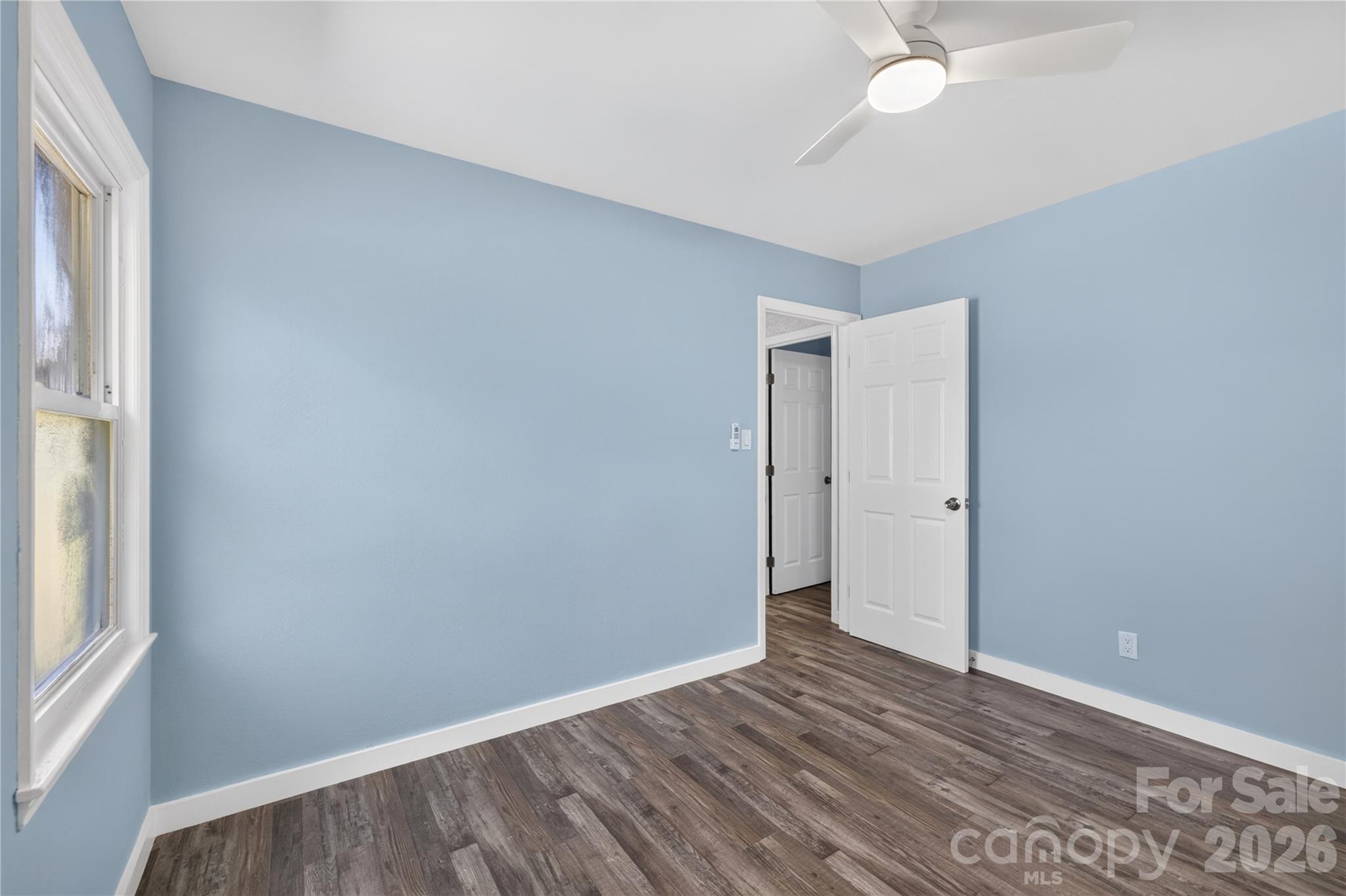 427 Clinton Avenue Property Photo 23