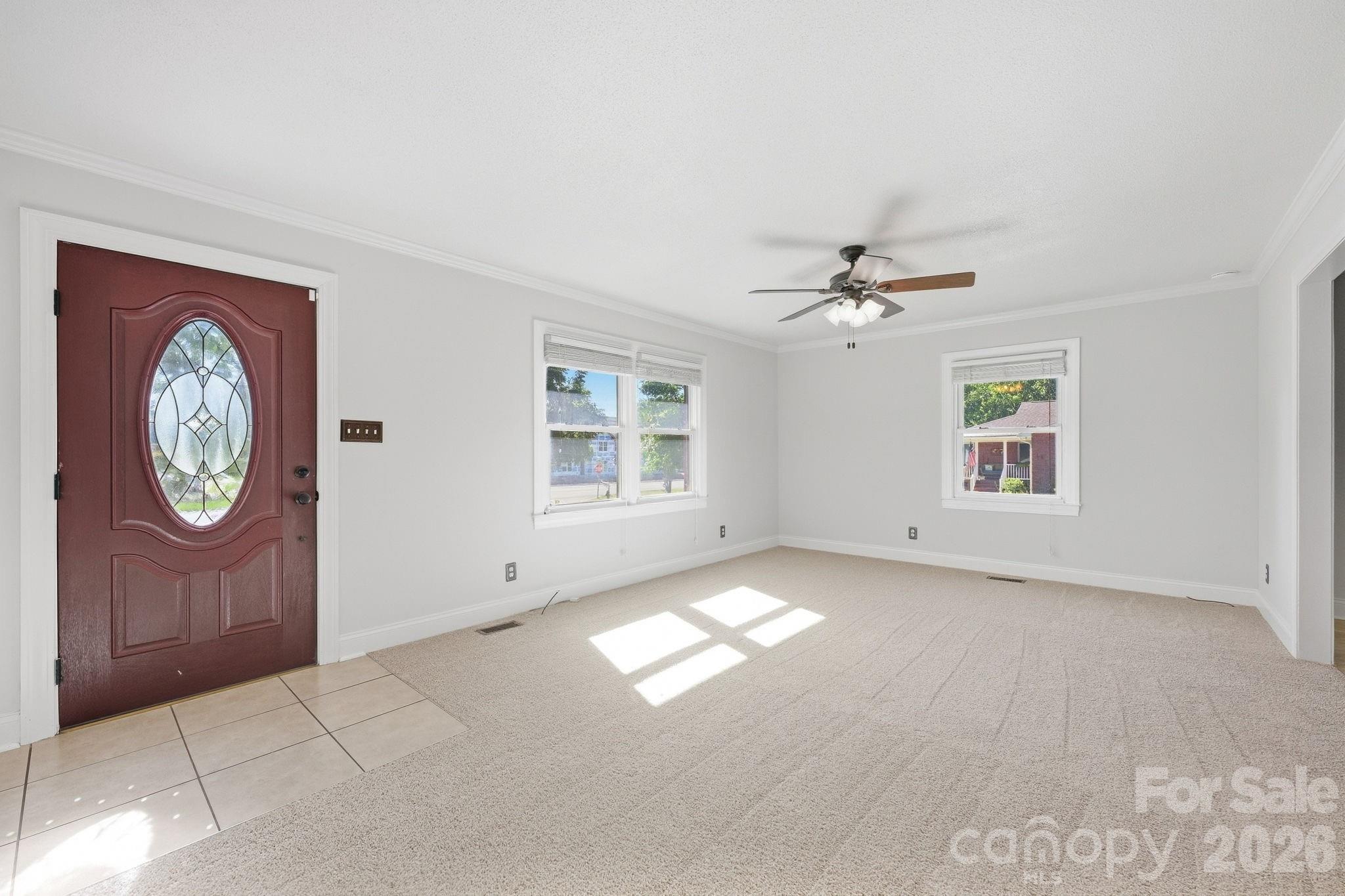 604 W Park Avenue Property Photo 4