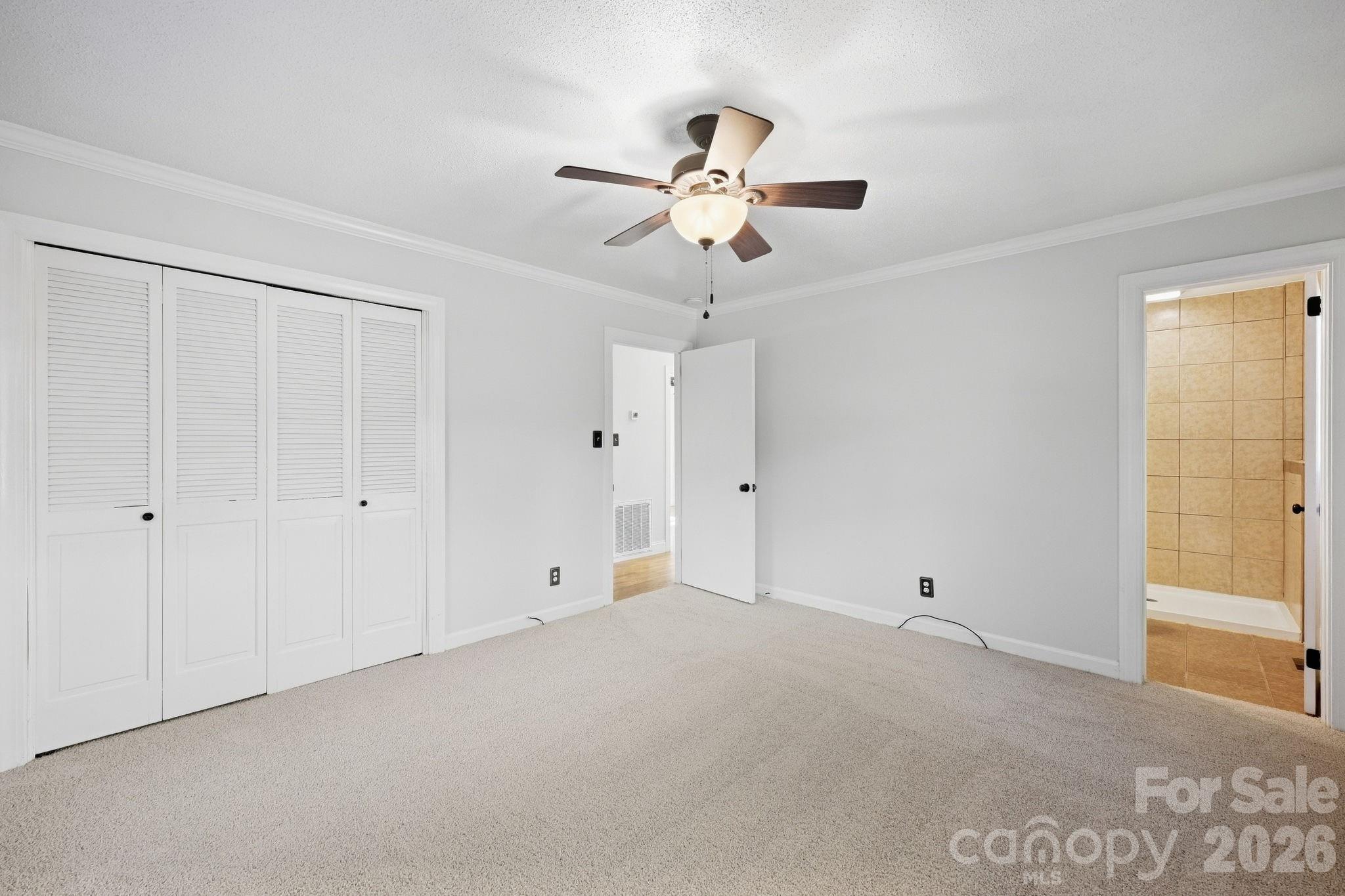 604 W Park Avenue Property Photo 15