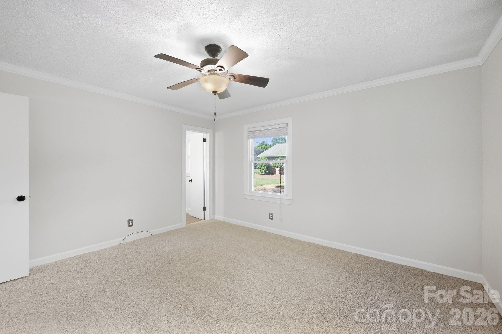 604 W Park Avenue Property Photo 16