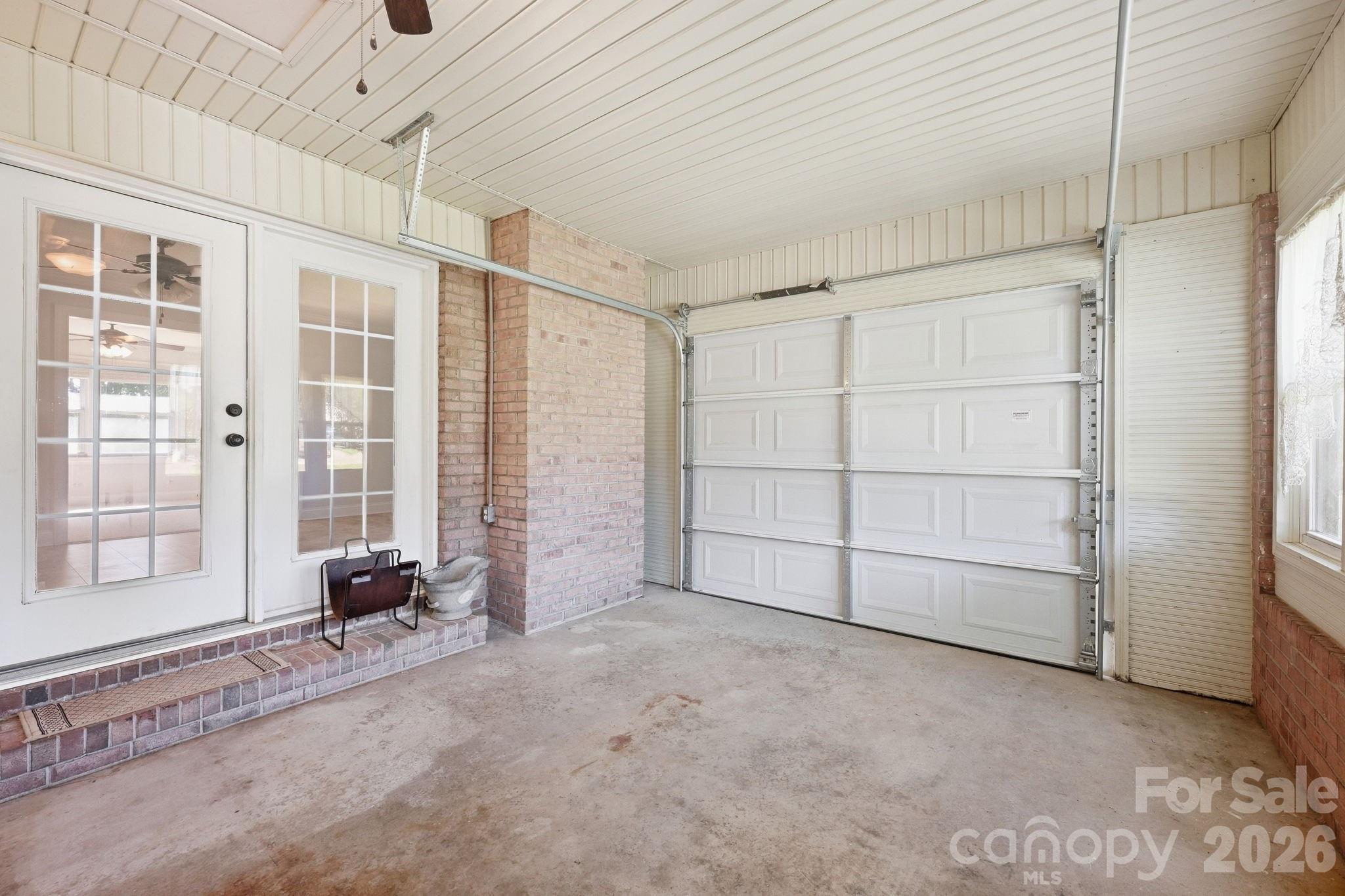 604 W Park Avenue Property Photo 26