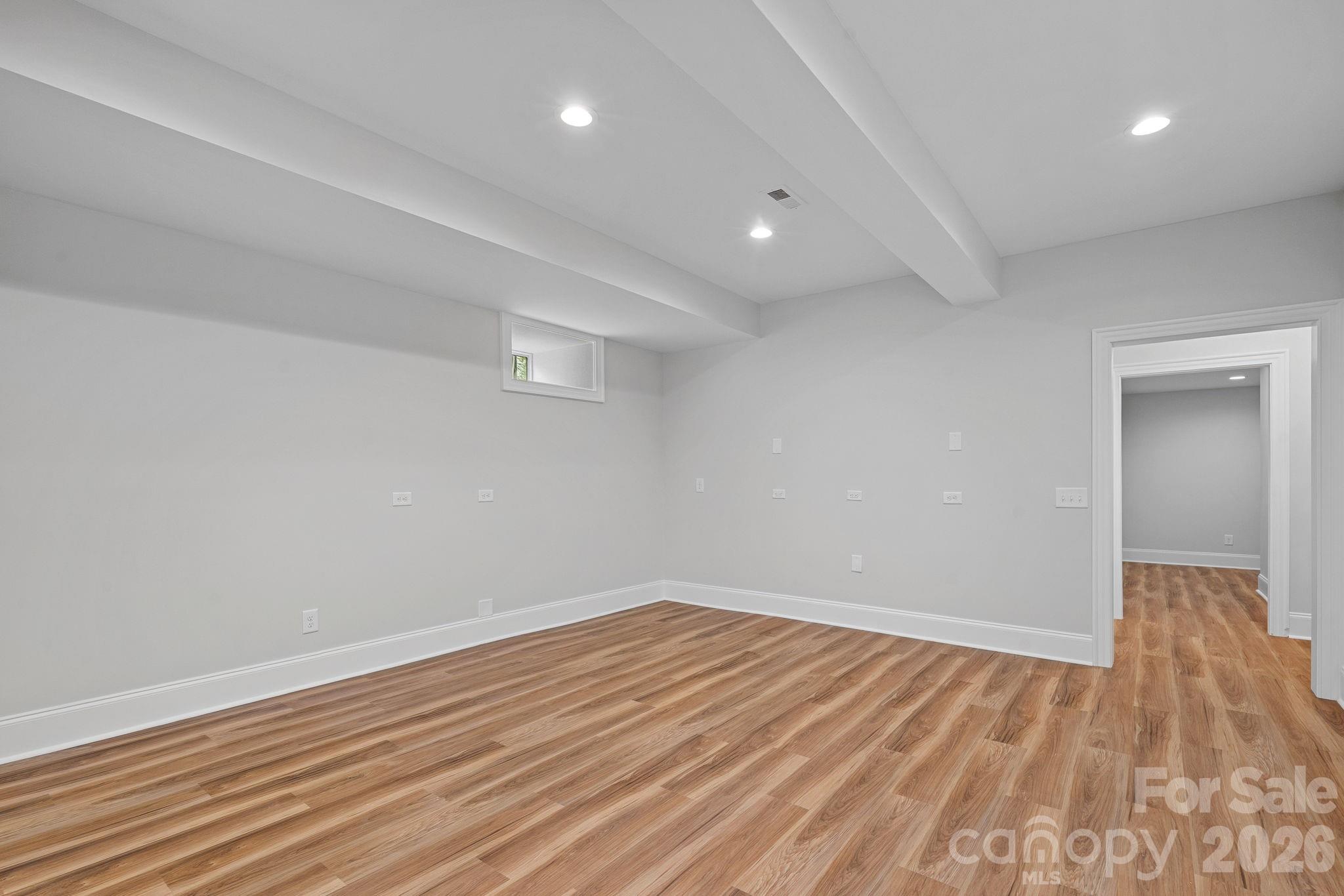 705 N Main Street Property Photo 27