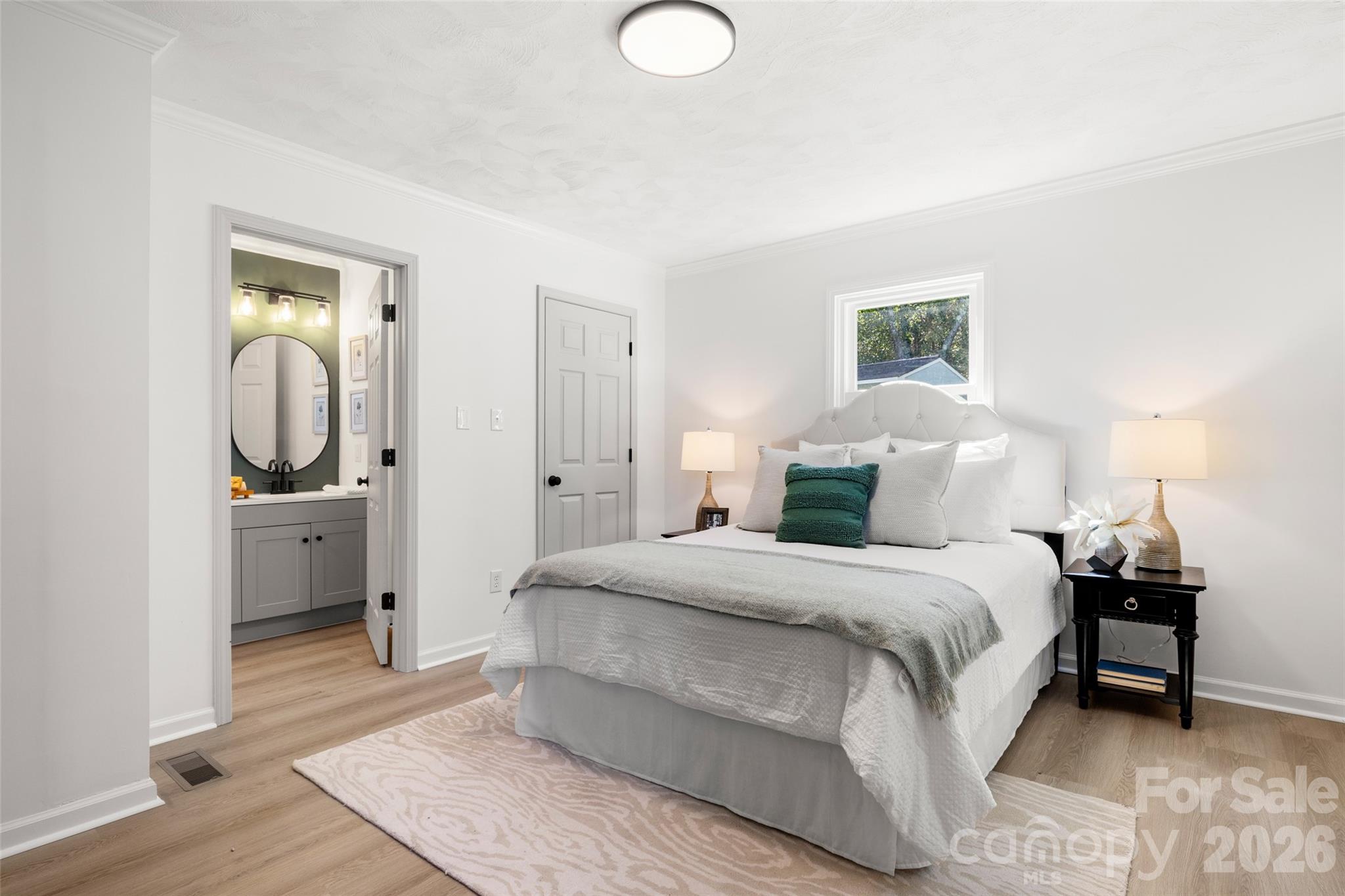 452 Riverdale Road Property Photo 11