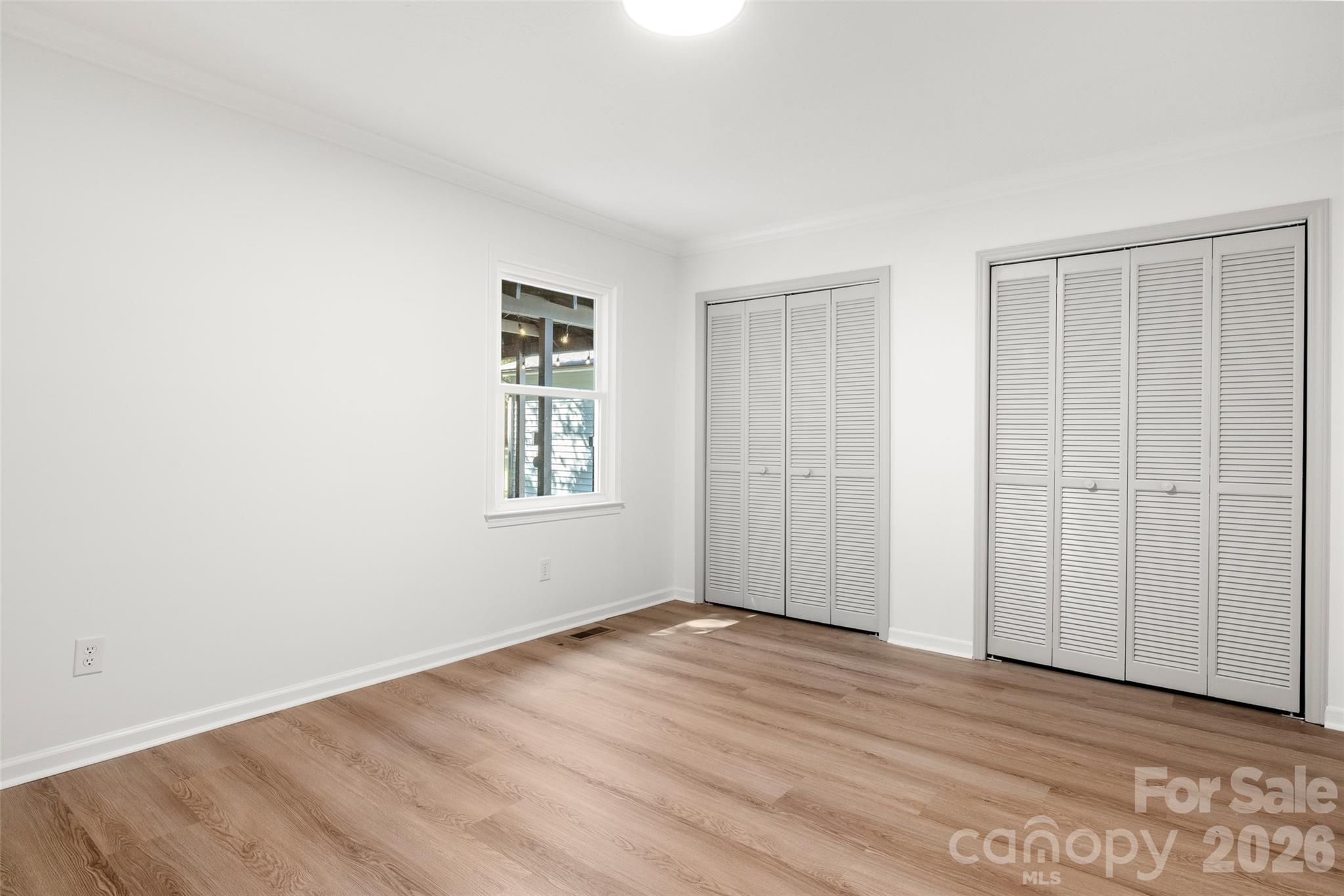452 Riverdale Road Property Photo 22