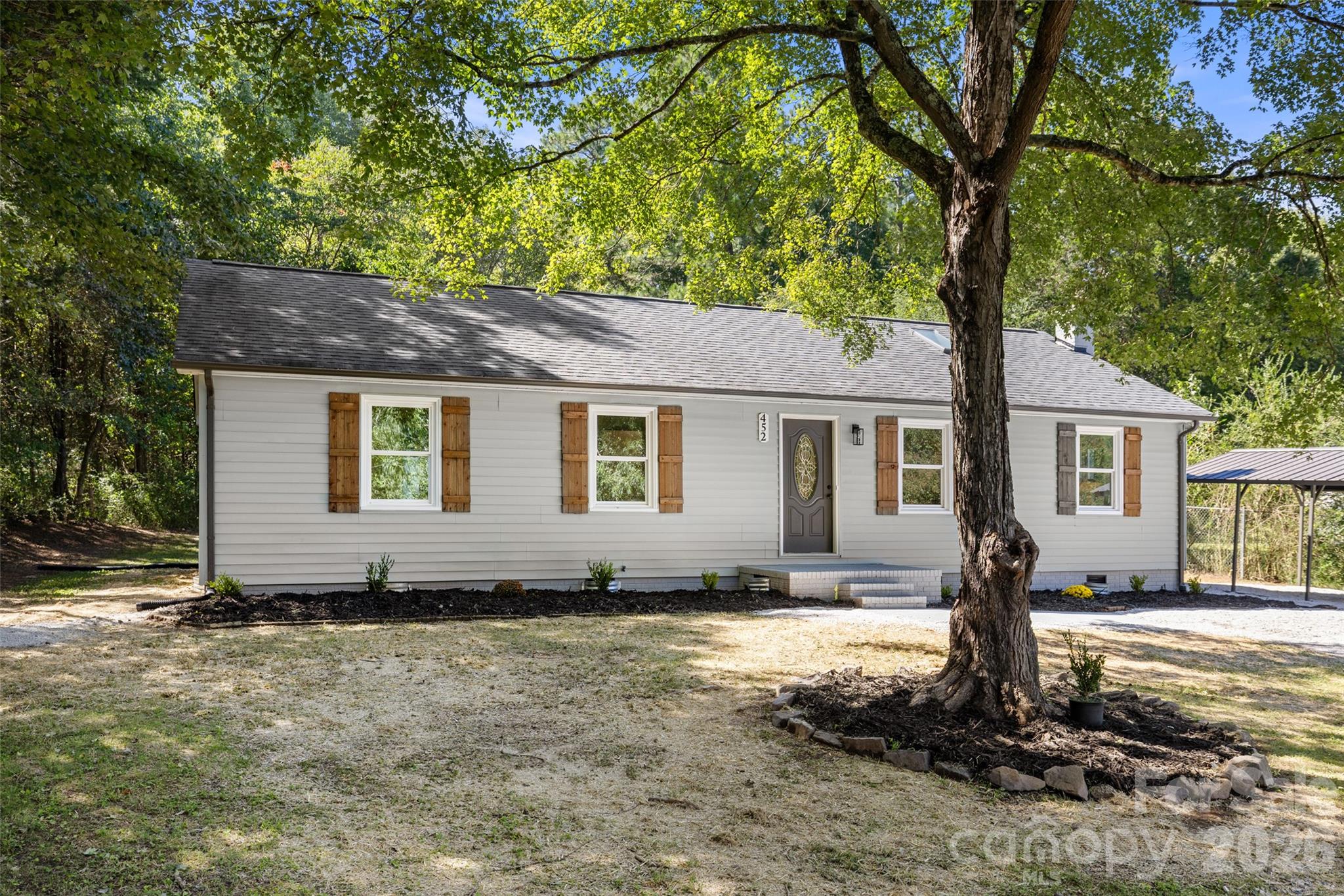 452 Riverdale Road Property Photo 27