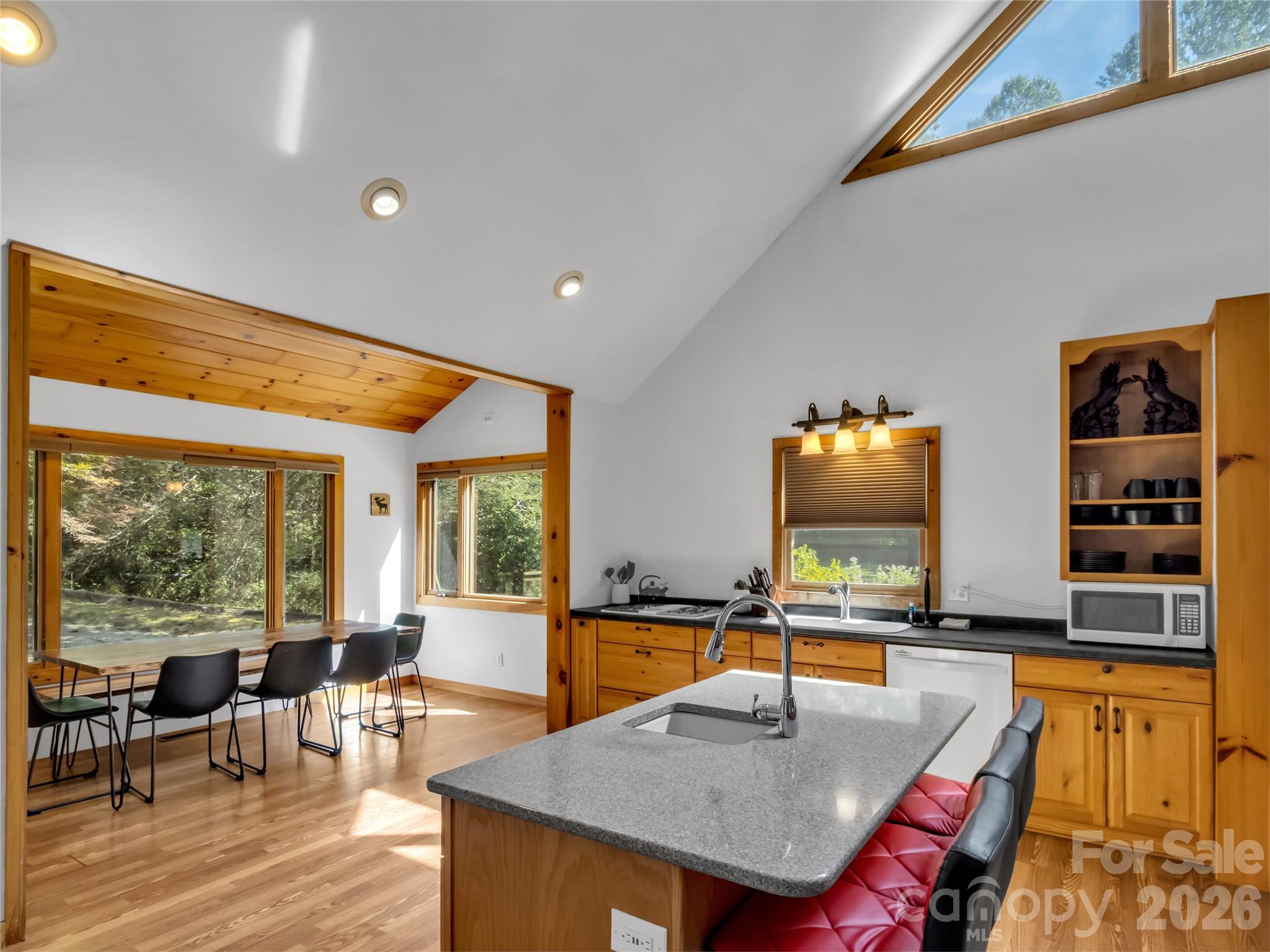 57 Pebble Drive Property Photo 8