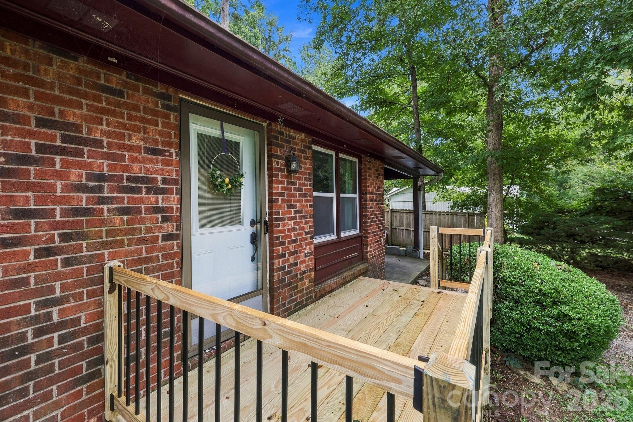 36 Medlin Lane Property Photo 4