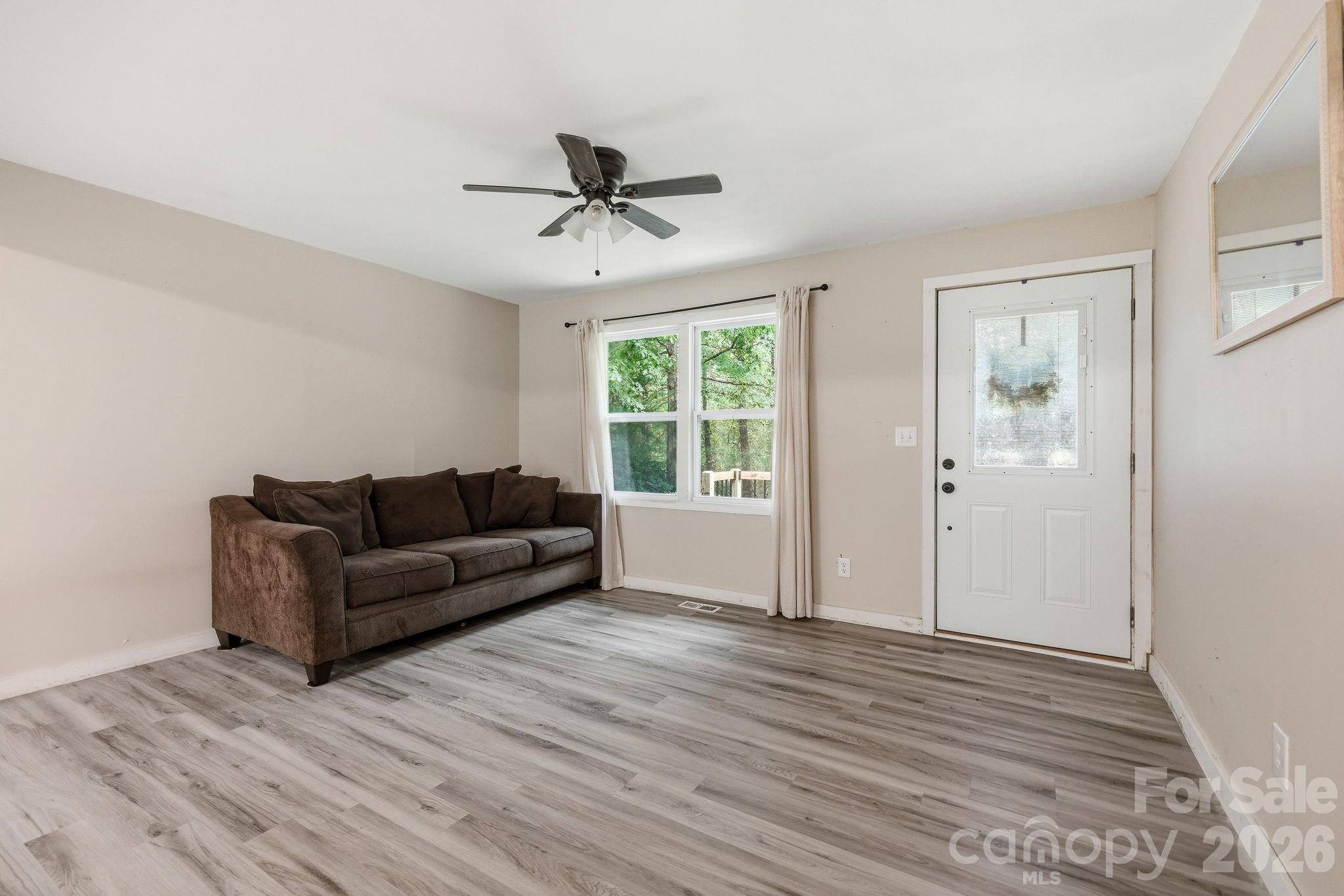 36 Medlin Lane Property Photo 5