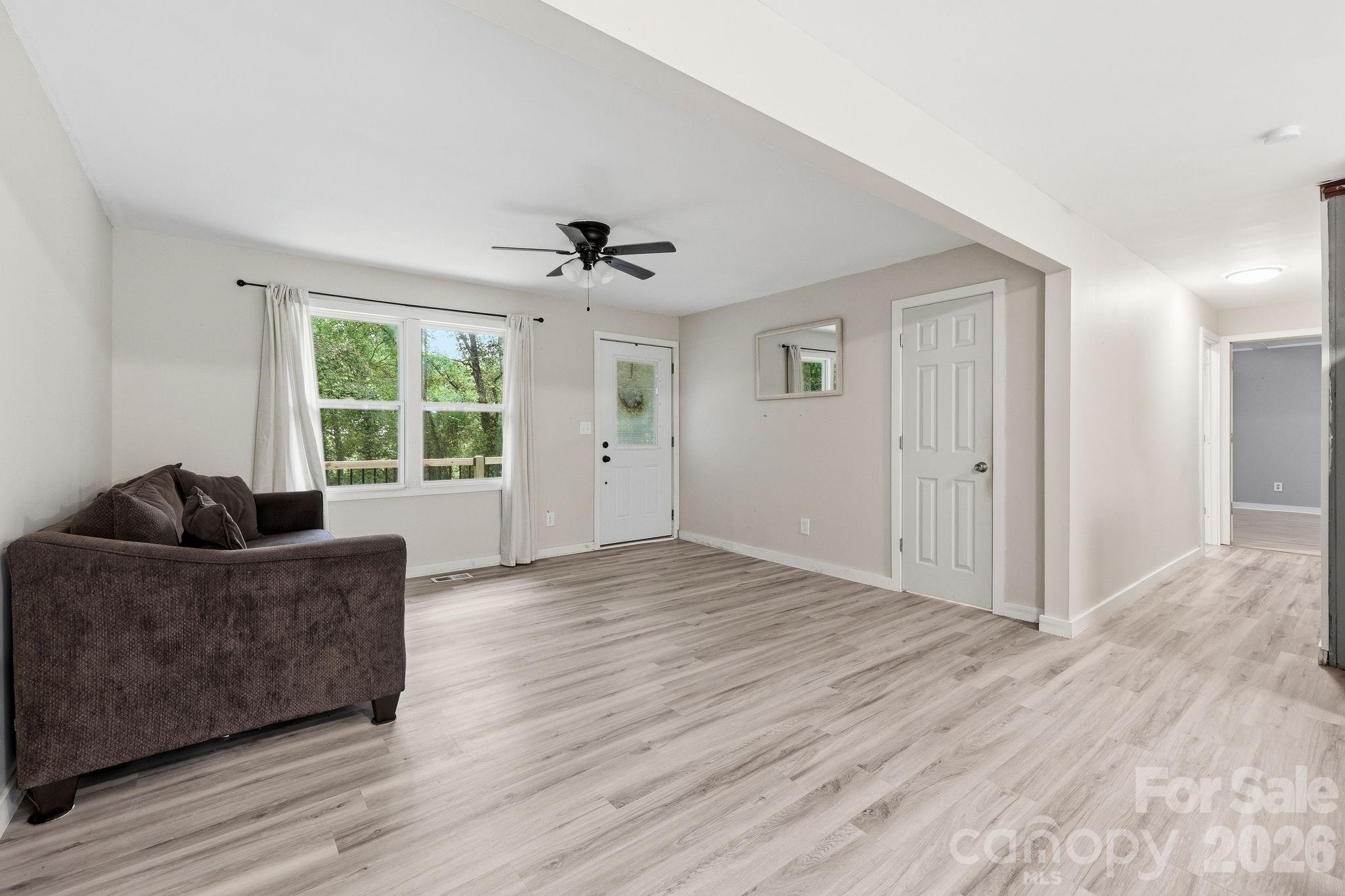 36 Medlin Lane Property Photo 6
