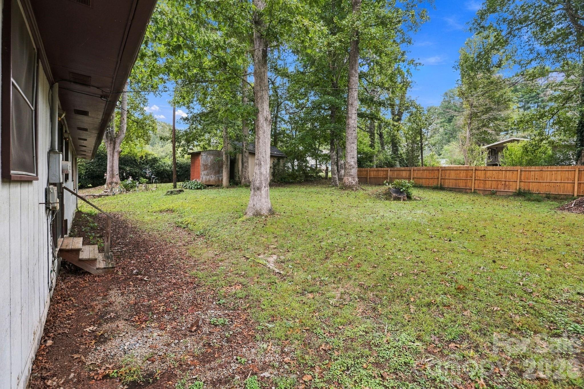 36 Medlin Lane Property Photo 32