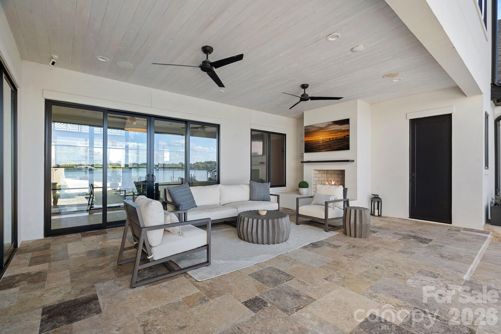 17811 Largo Place Property Photo 10