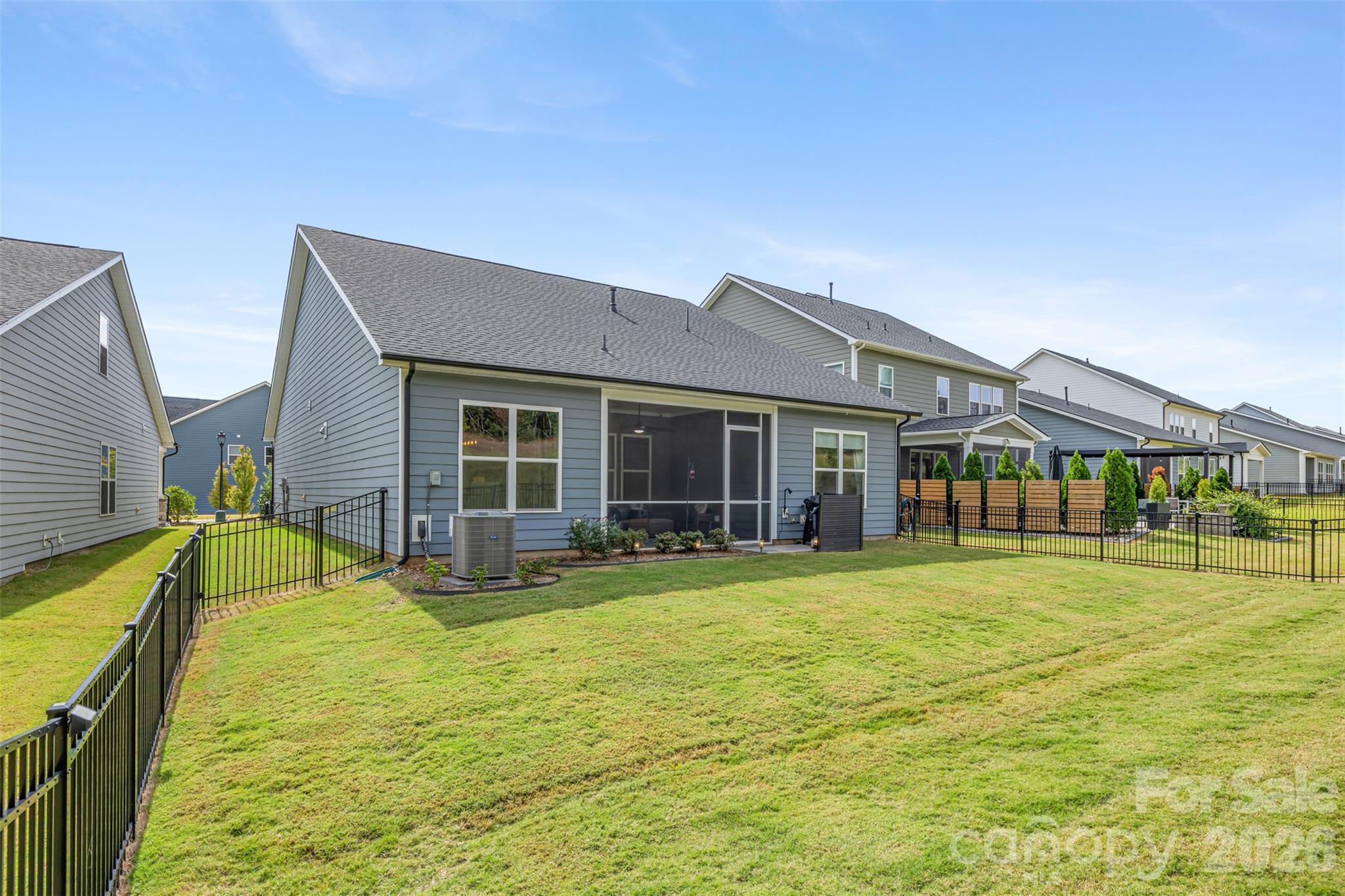 5208 Glenwalk Drive Property Photo 32