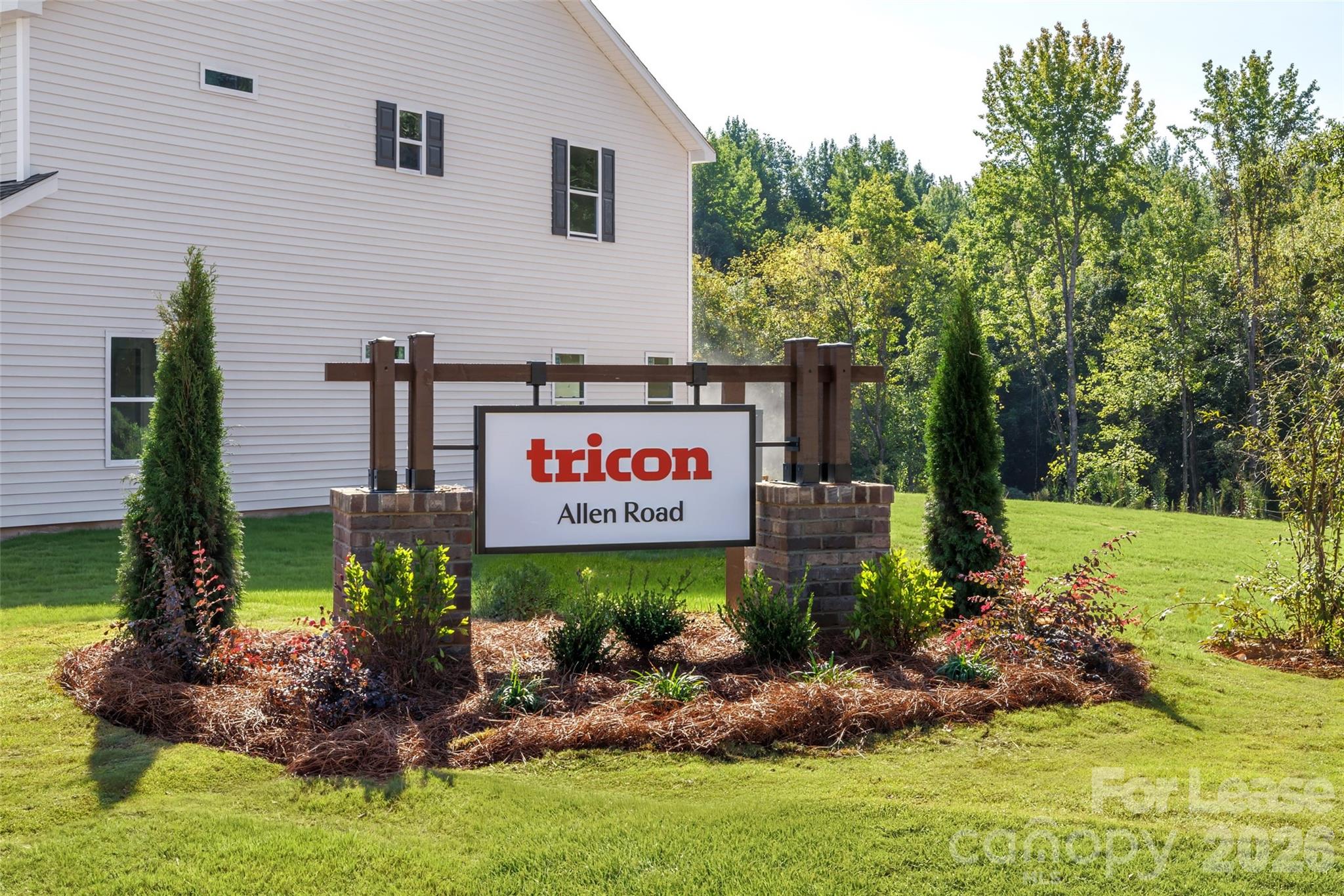 6013 Dutton Drive Property Photo 2