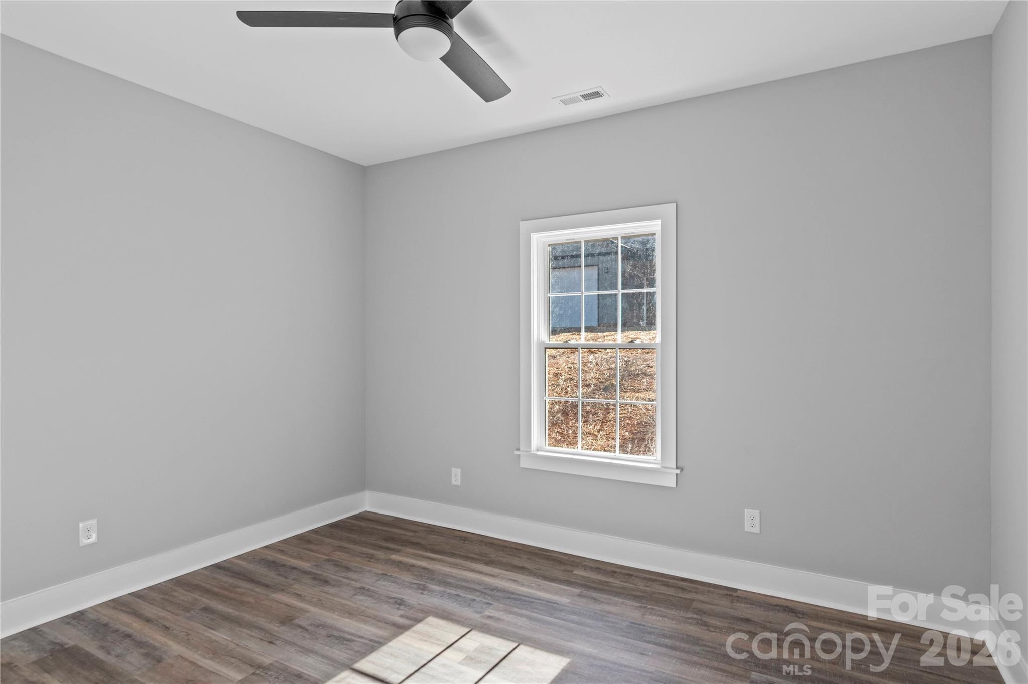 2328 Summerlin Street Property Photo 24